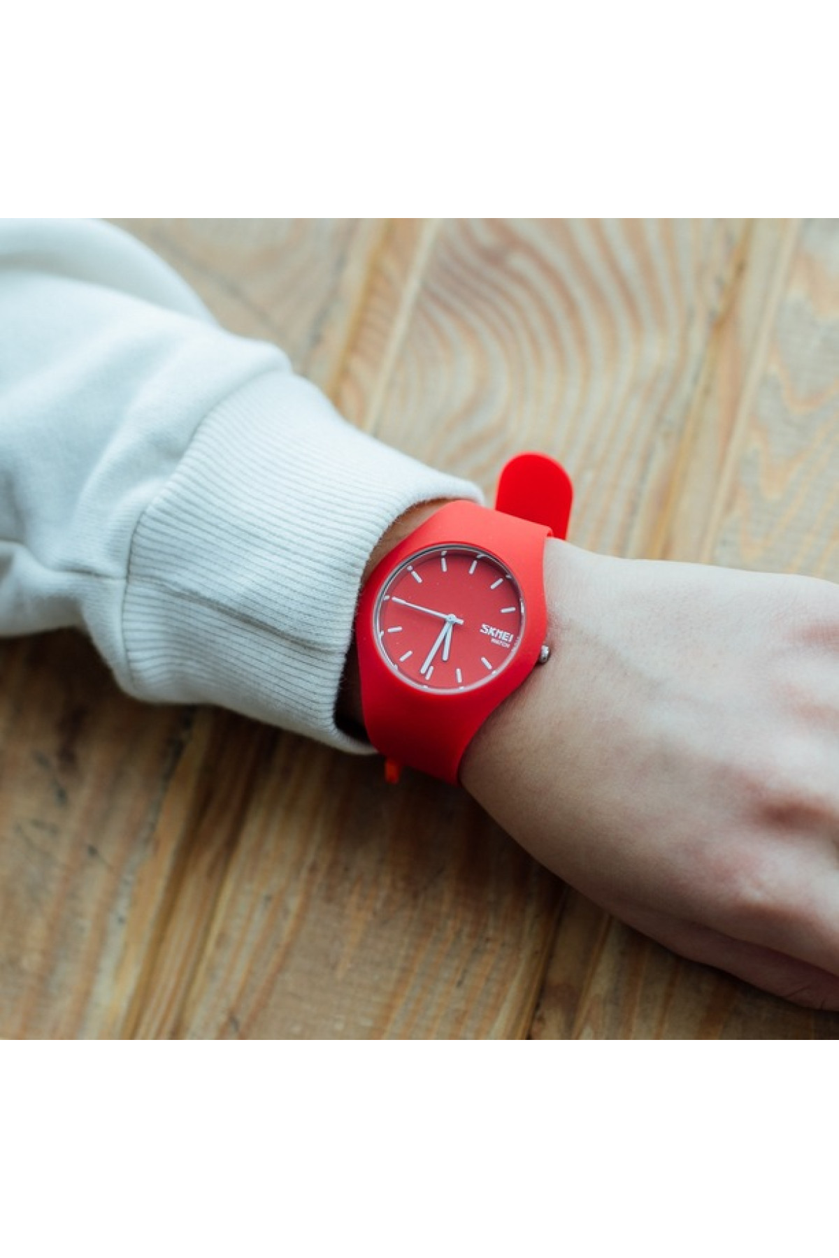 Жіночий годинник  Skmei Rubber Red 9068R