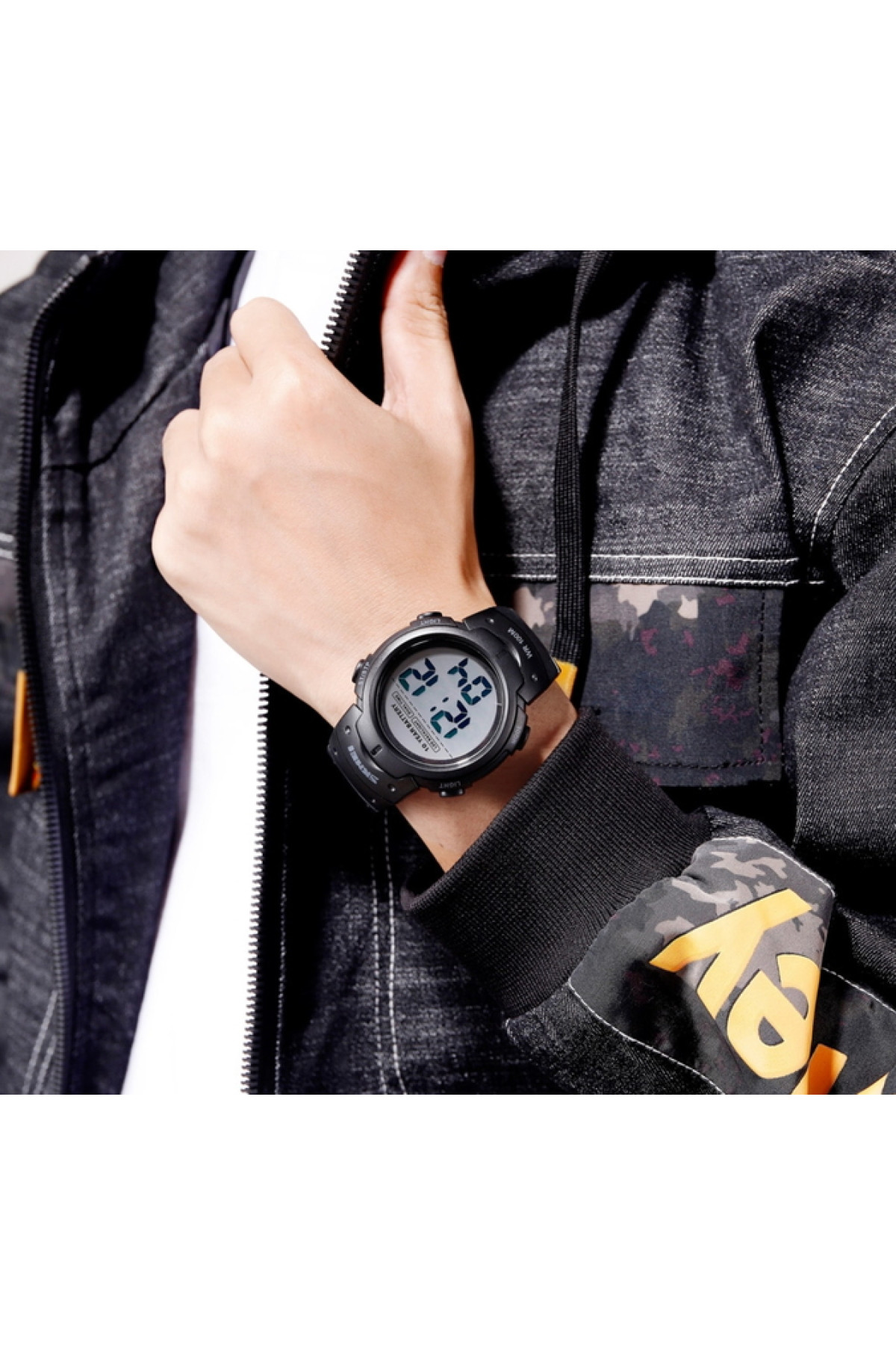 Чоловічий годинник  Skmei Neon 10 Bar Black