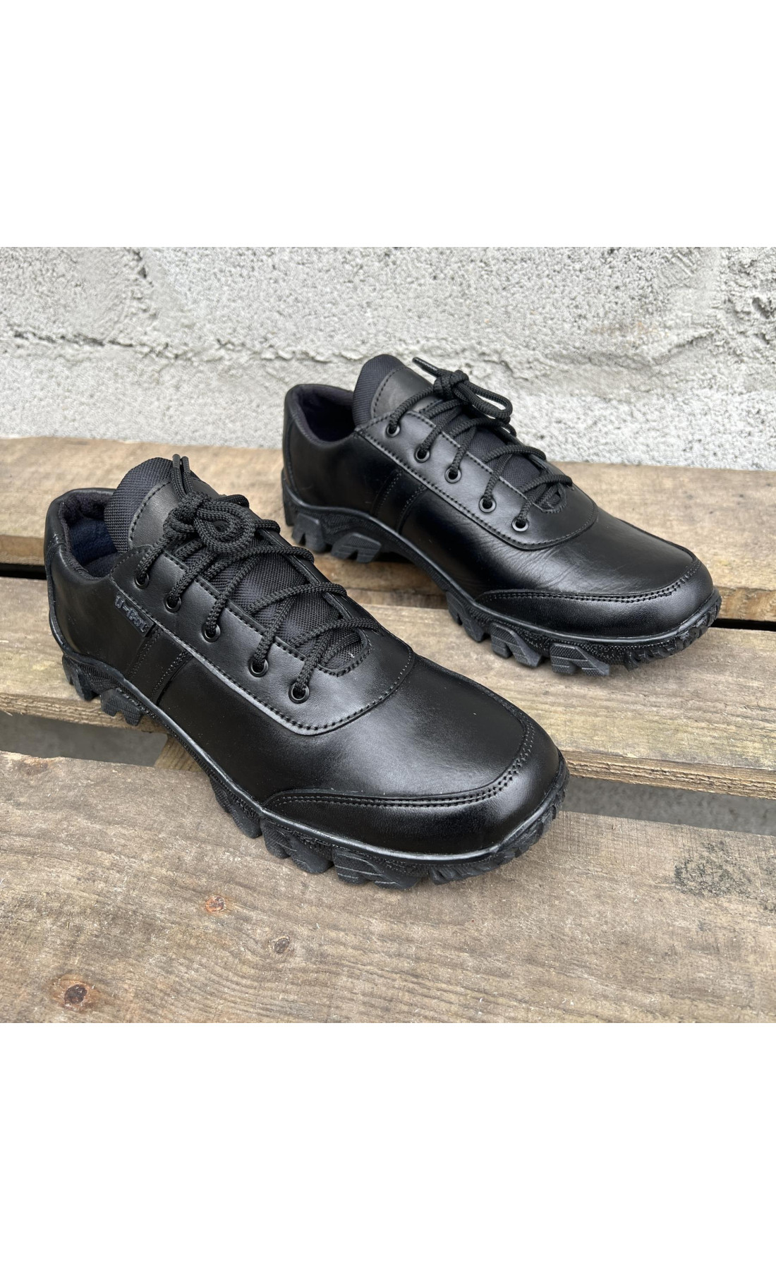 Тактичні кросівки демісезонні ENERGY КРОС 1 чорний