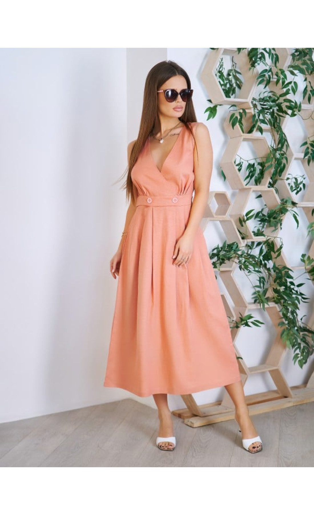 Сукні Issp