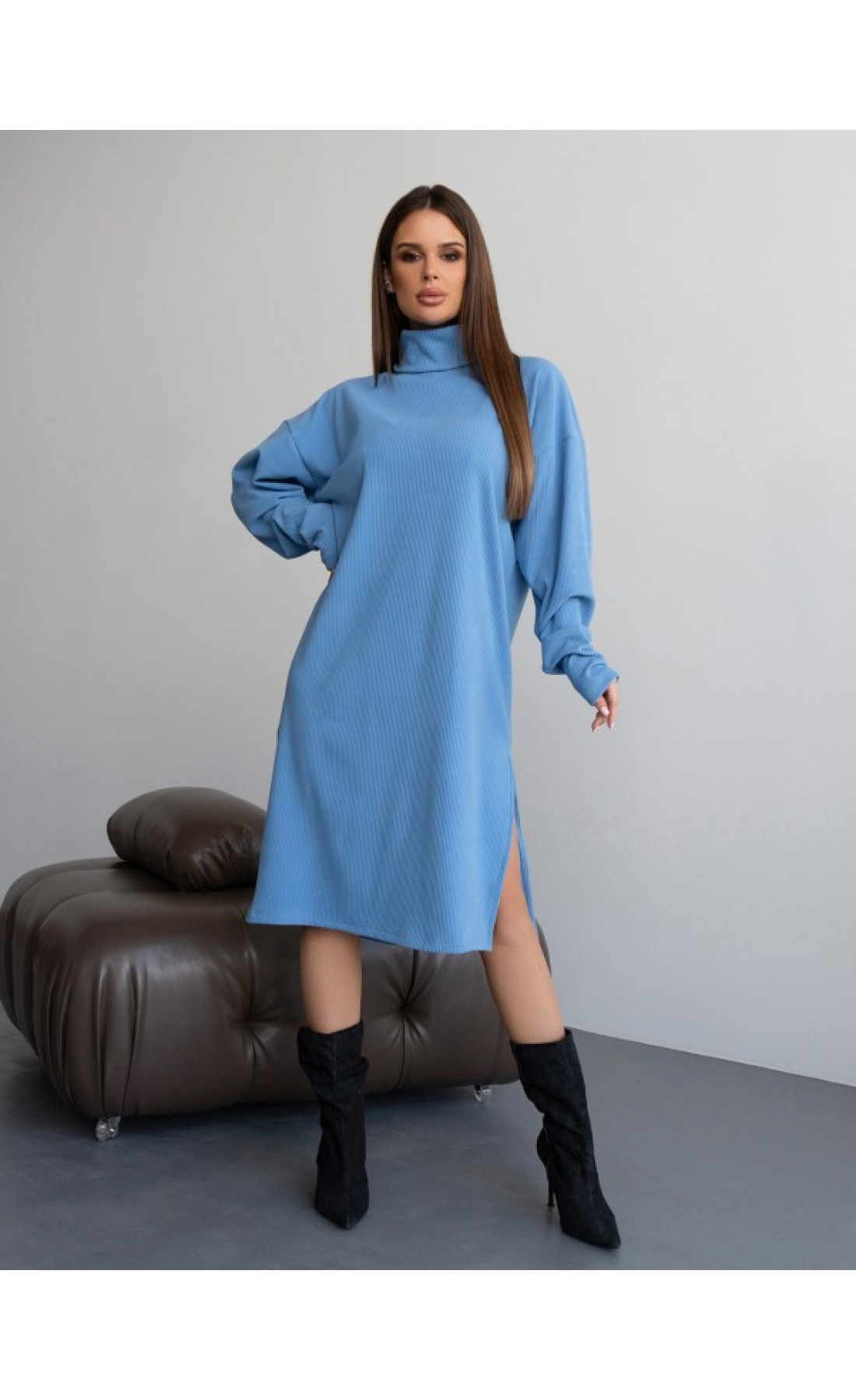 Сукні Issp