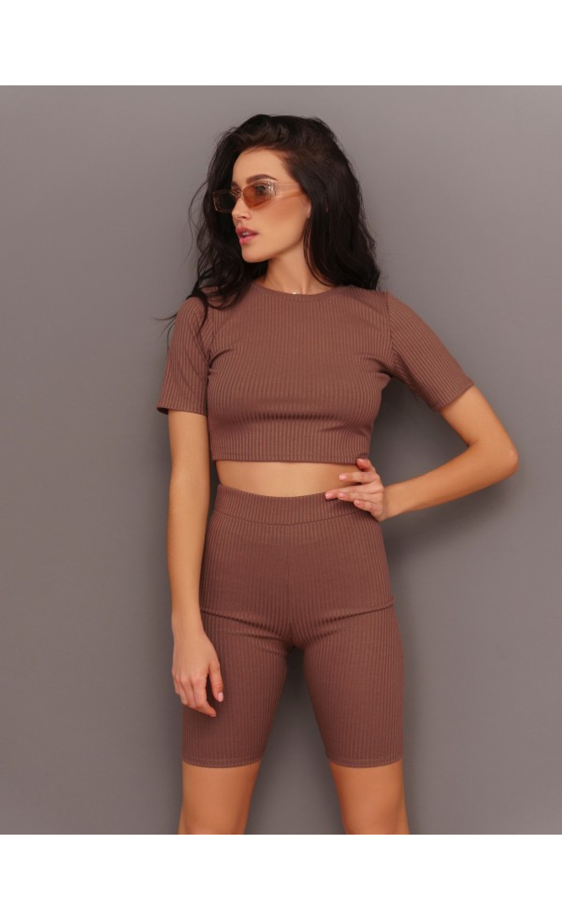 Жіночі спортивні костюми Issp