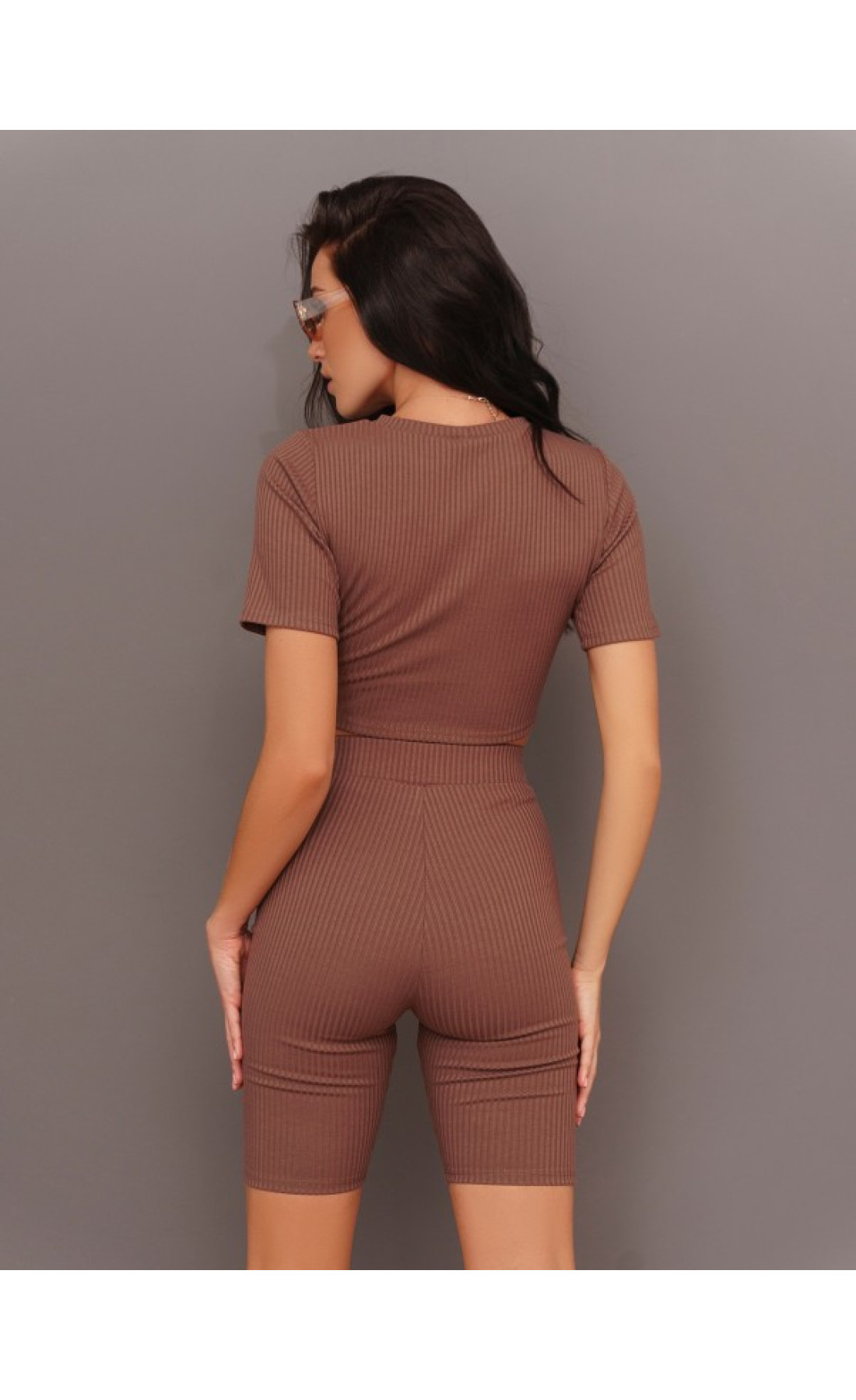 Жіночі спортивні костюми Issp