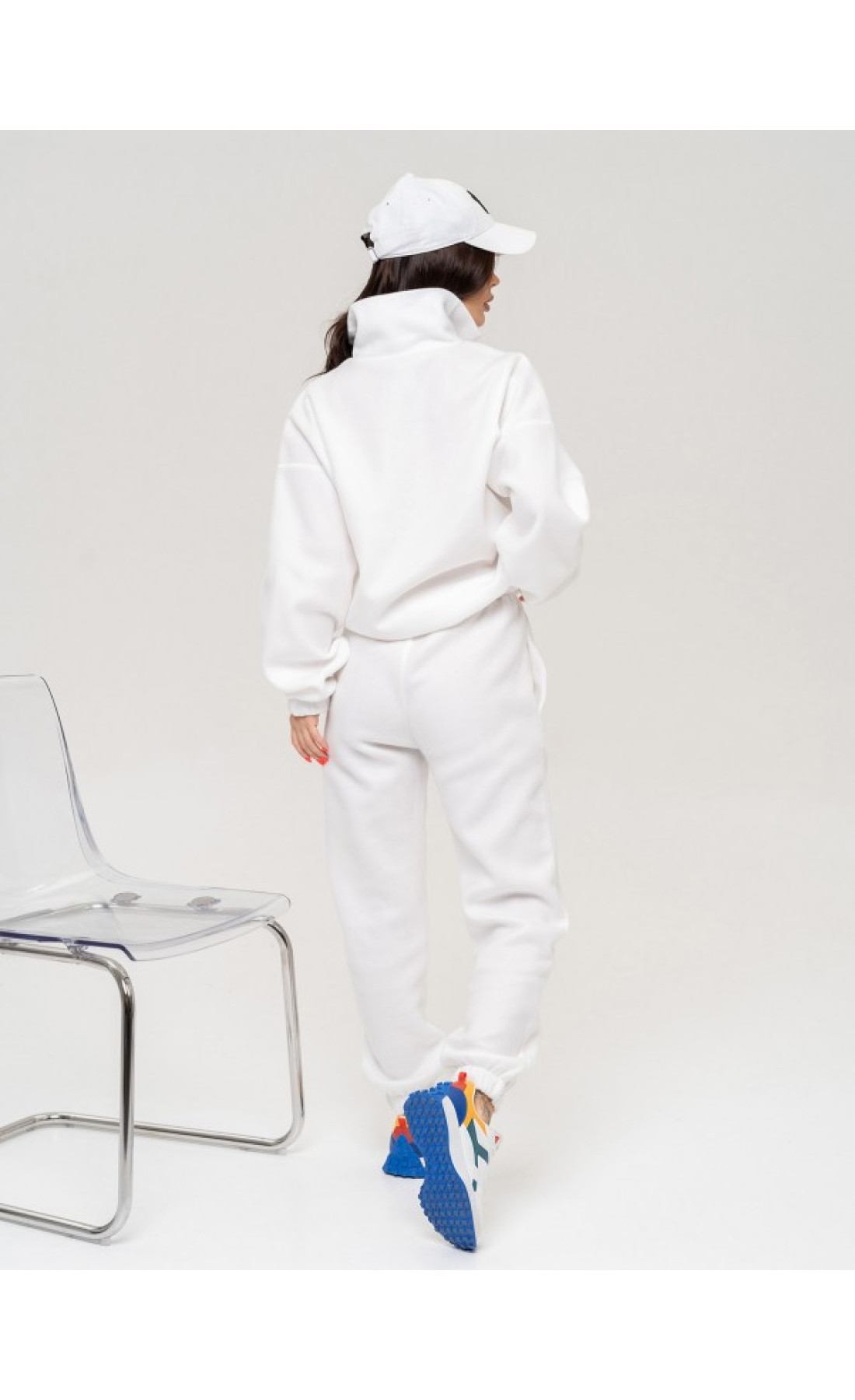 Жіночі спортивні костюми Issp