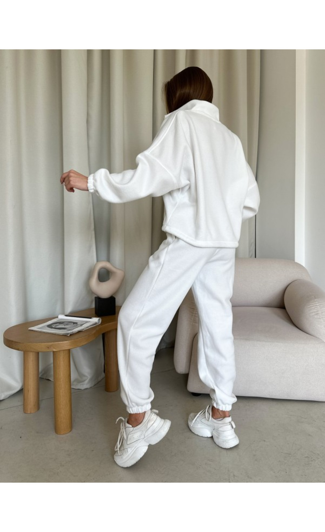 Жіночі спортивні костюми Issp