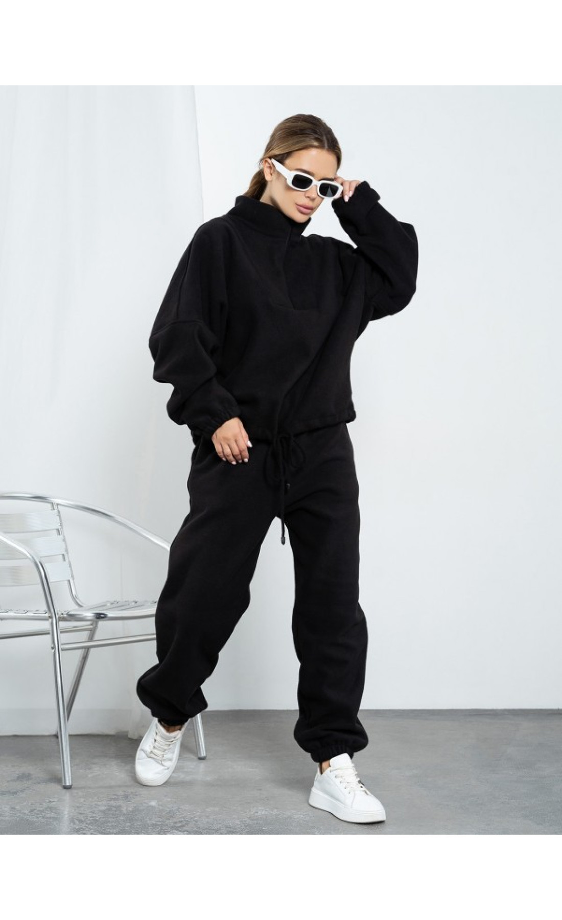 Жіночі спортивні костюми Issp