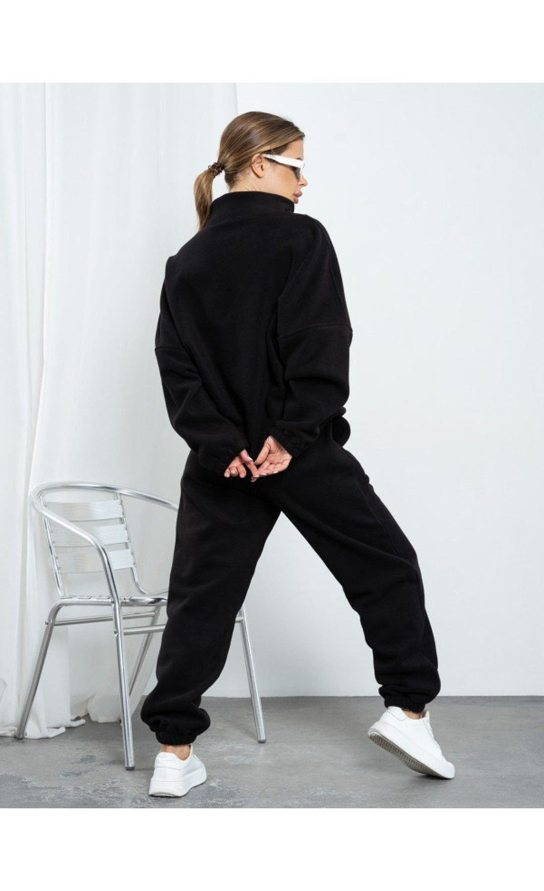 Жіночі спортивні костюми Issp