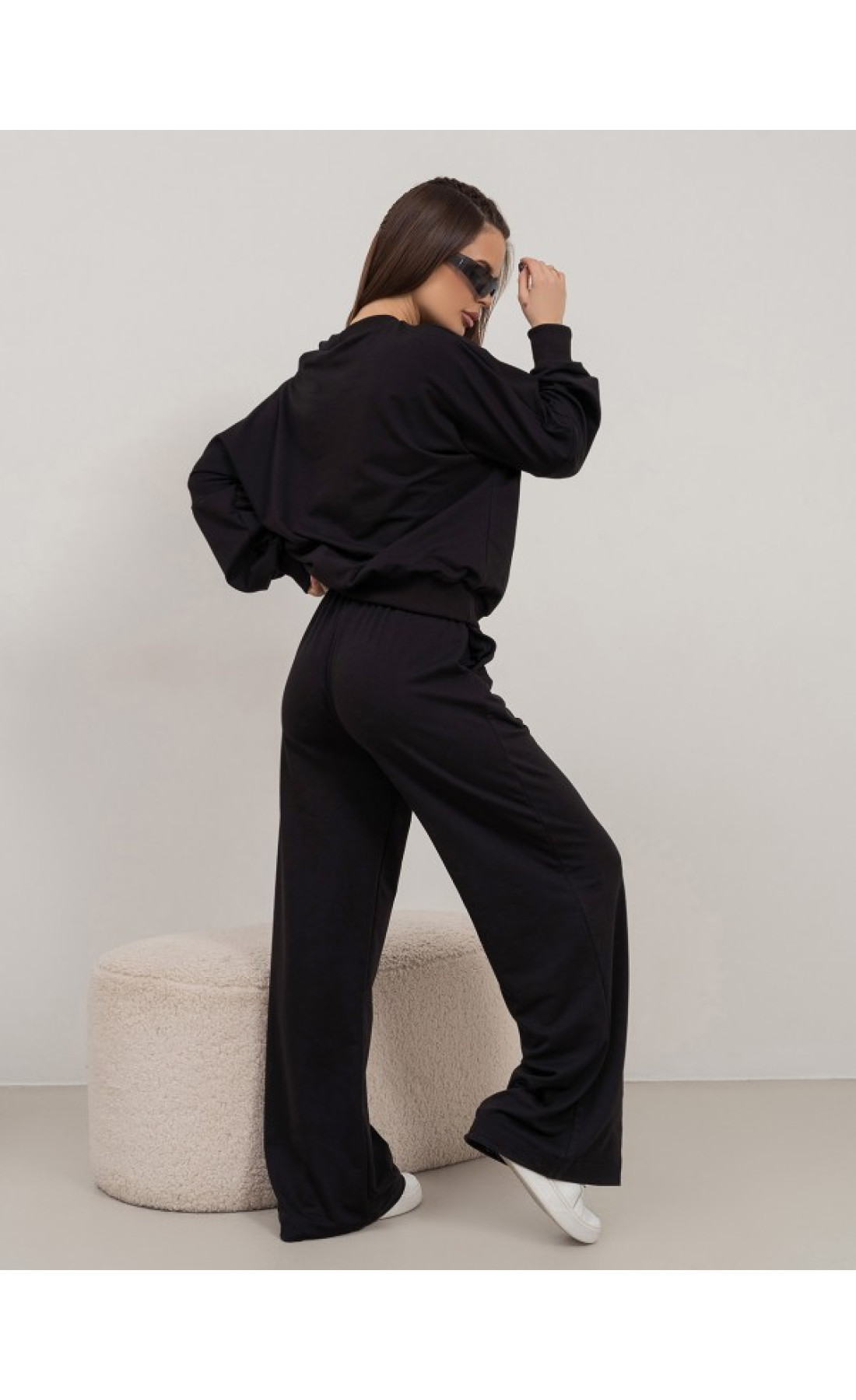 Жіночі спортивні костюми Issp