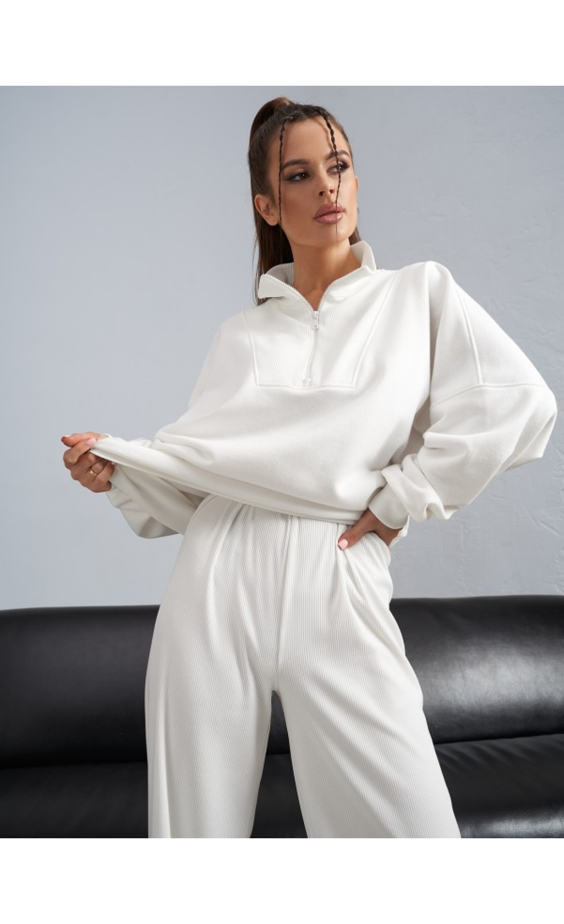 Жіночі спортивні костюми Issp