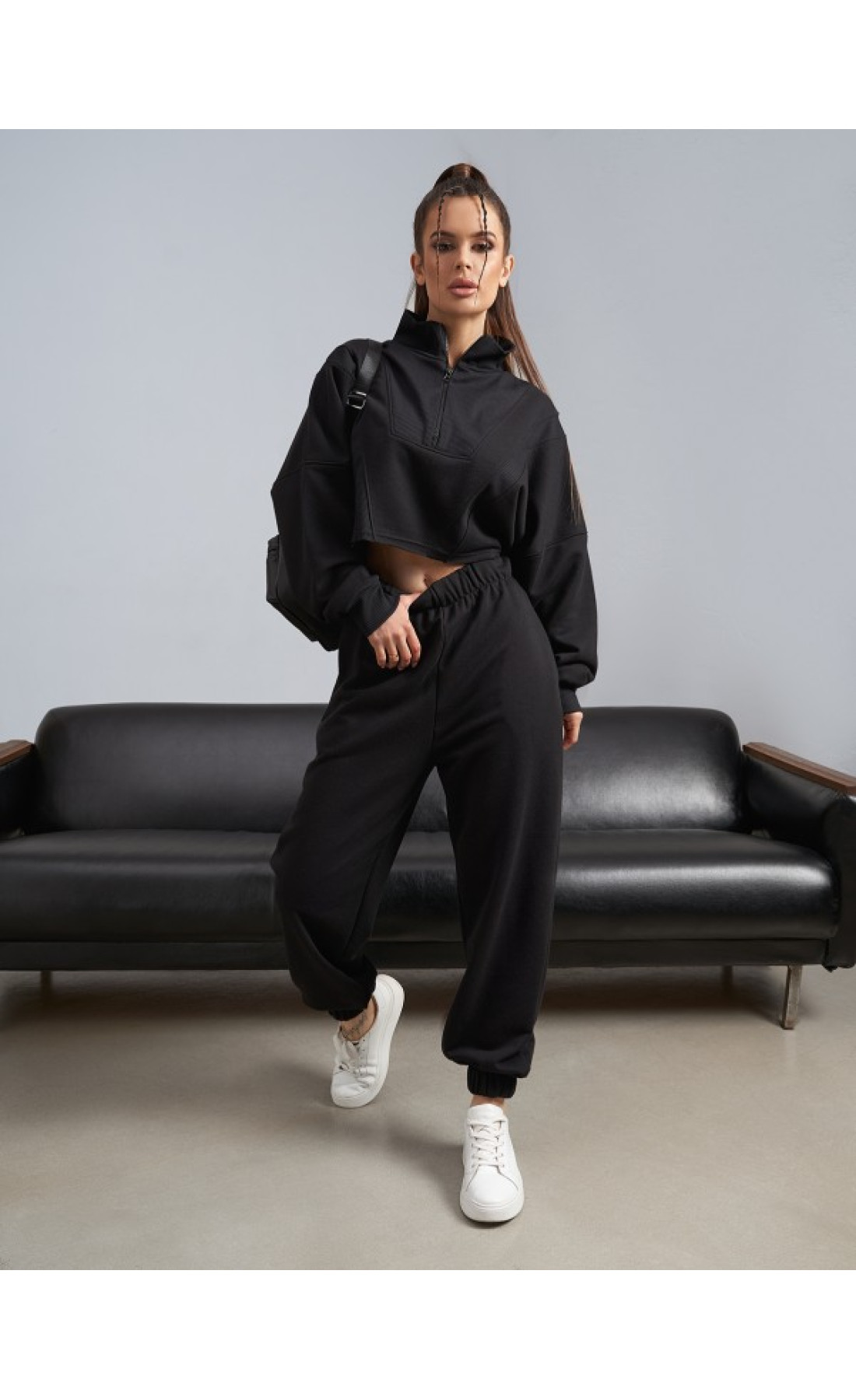 Жіночі спортивні костюми Issp