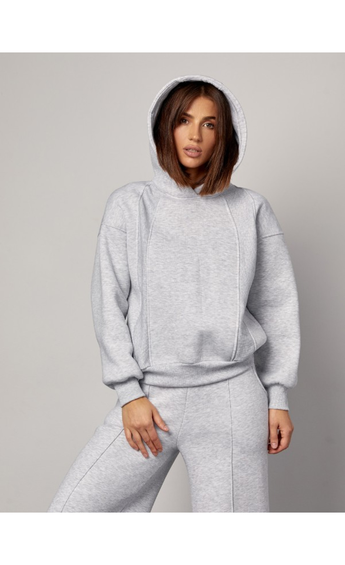 Жіночі спортивні костюми Issp