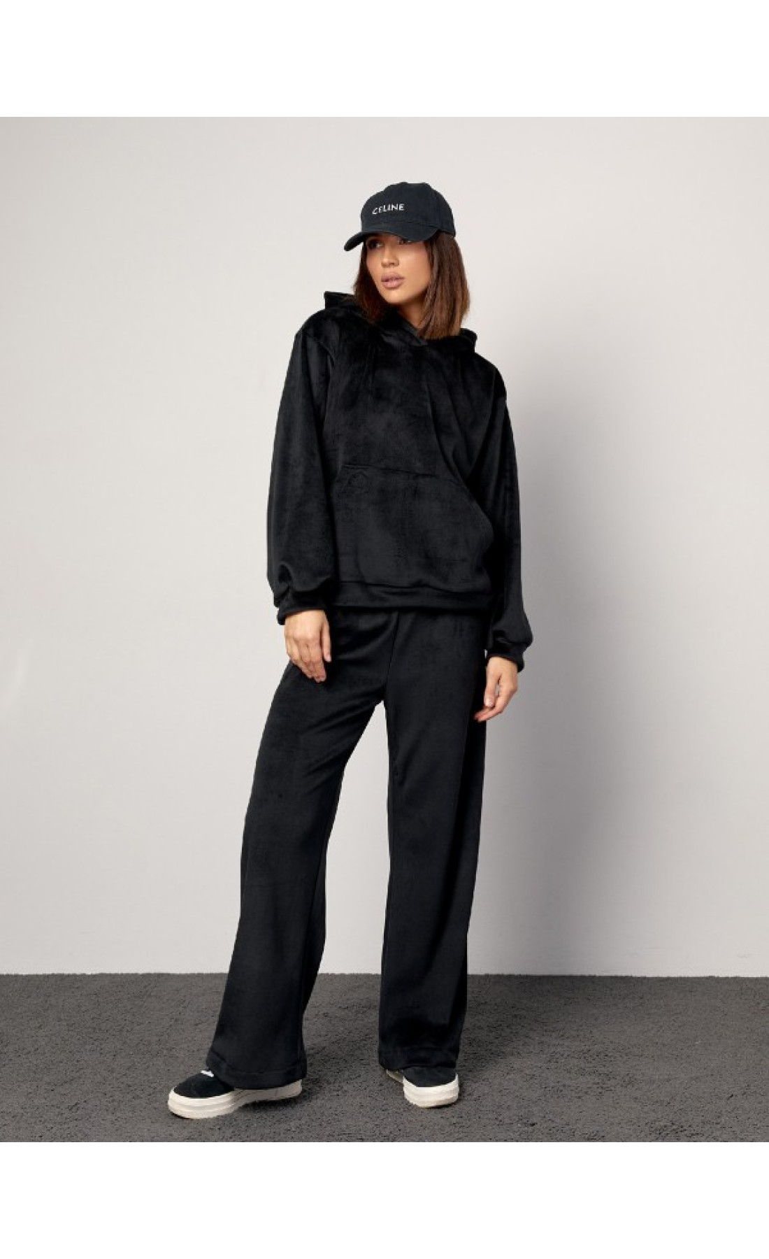 Жіночі спортивні костюми Issp