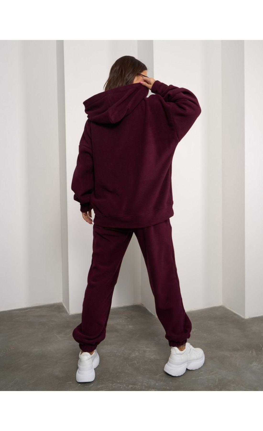 Жіночі спортивні костюми Issp