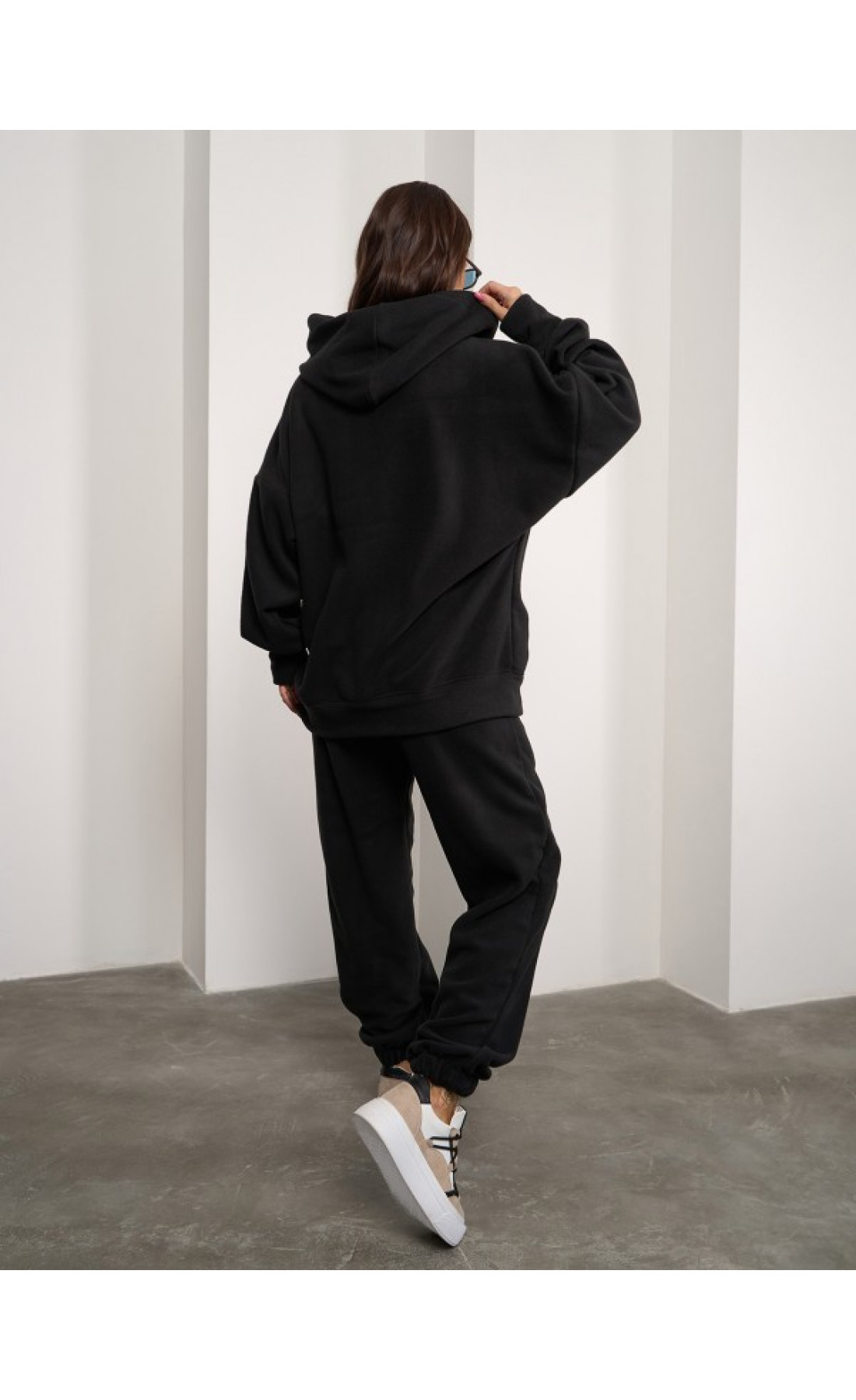 Жіночі спортивні костюми Issp