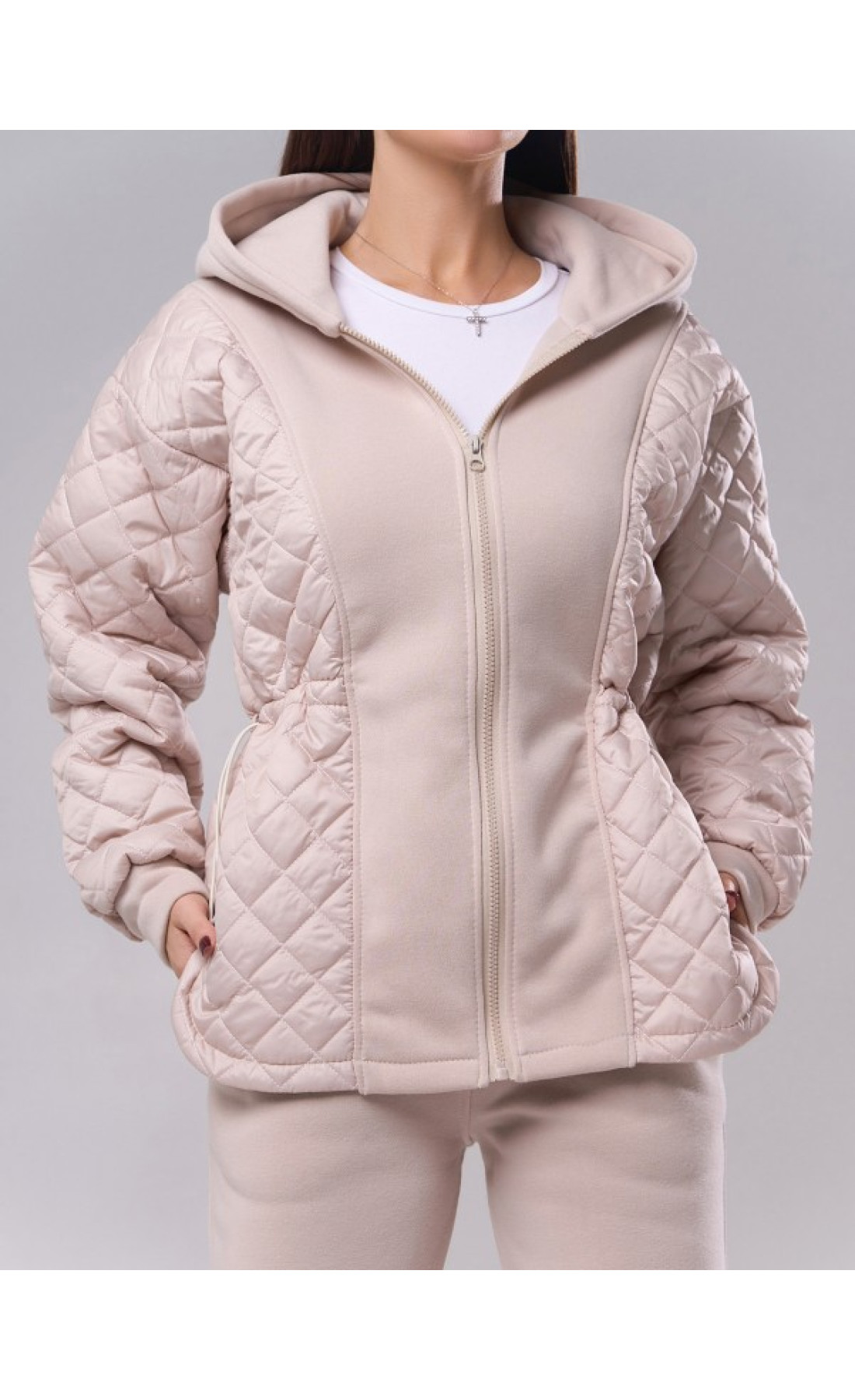 Жіночі спортивні костюми Issp