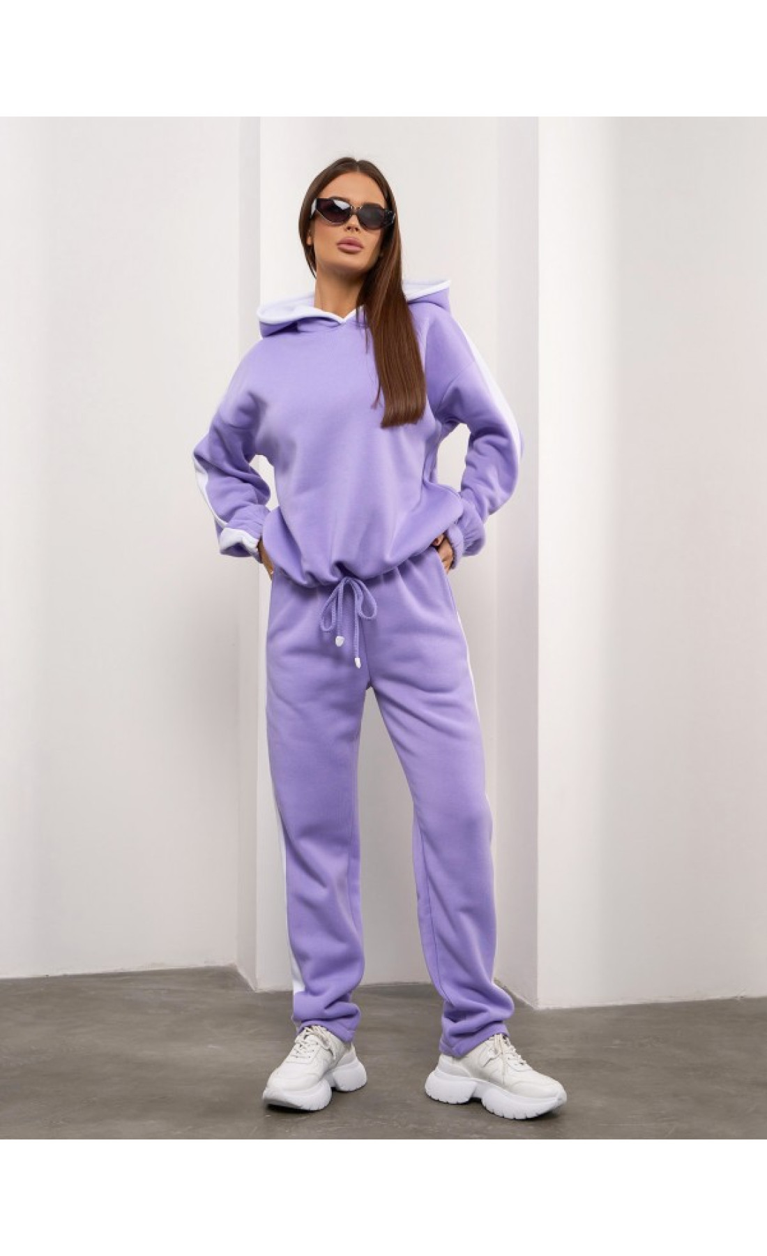 Жіночі спортивні костюми Issp