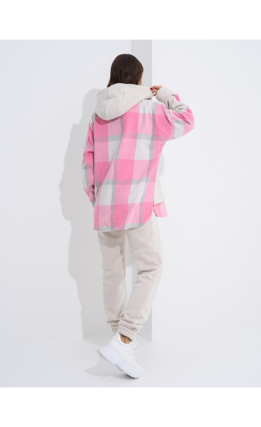 Жіночі спортивні костюми Issp