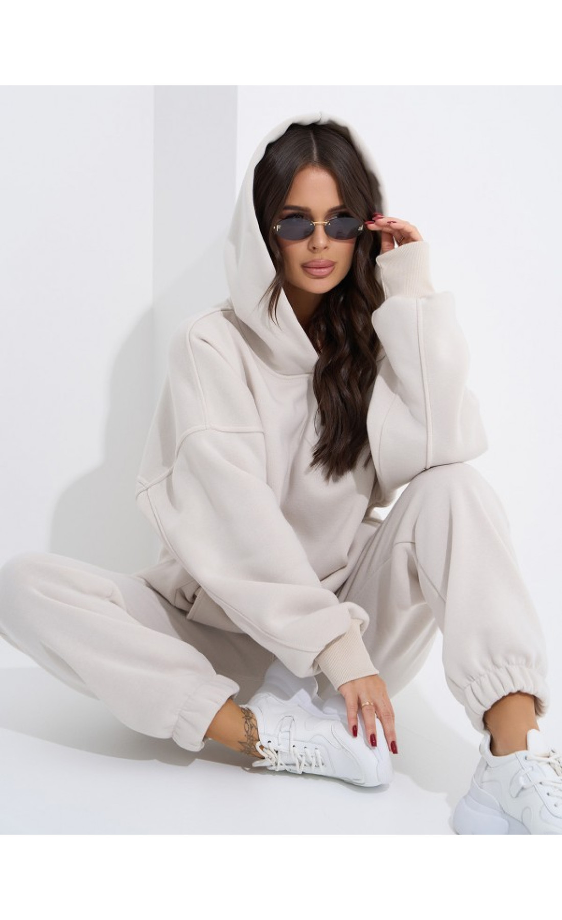 Жіночі спортивні костюми Issp