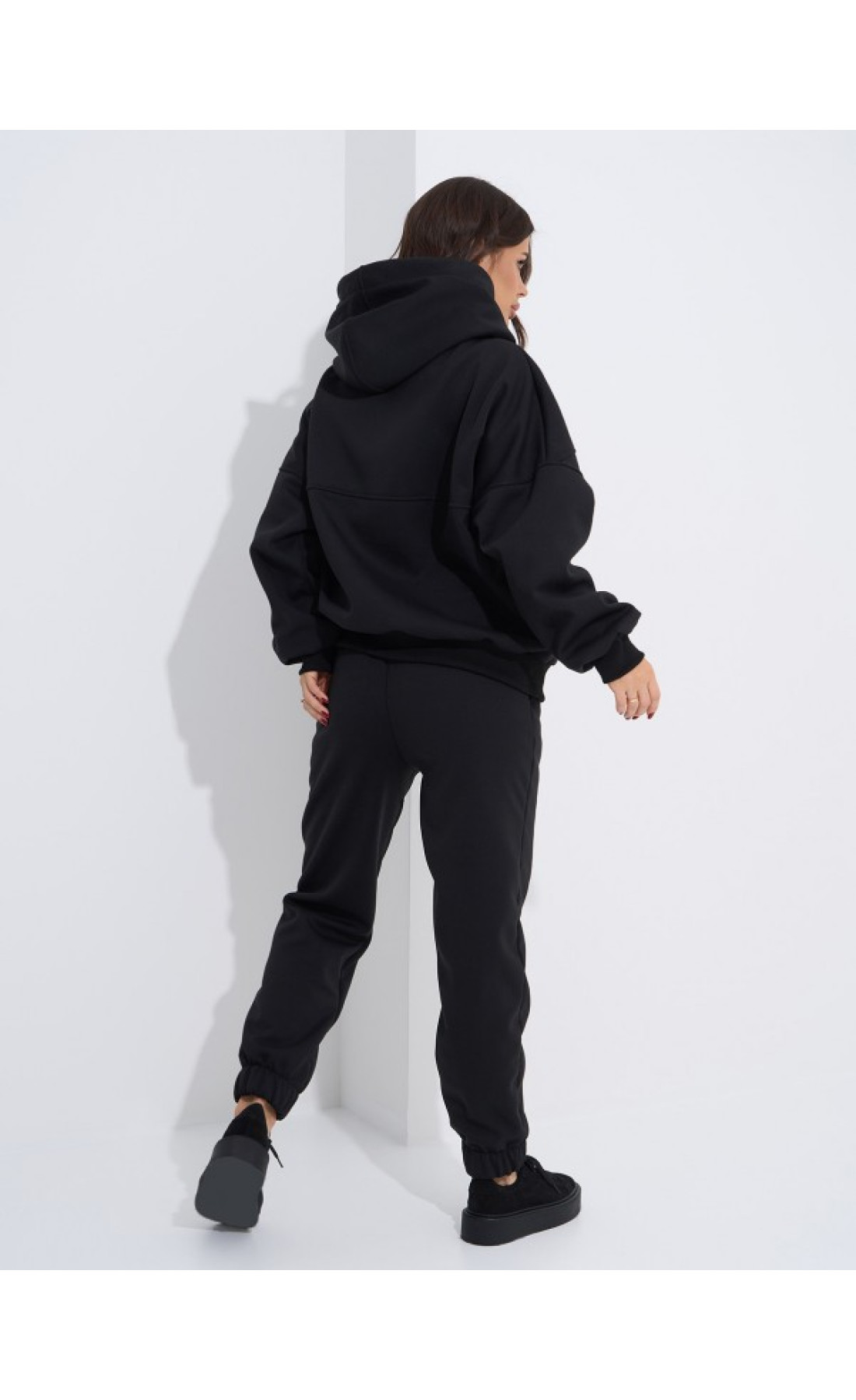 Жіночі спортивні костюми Issp