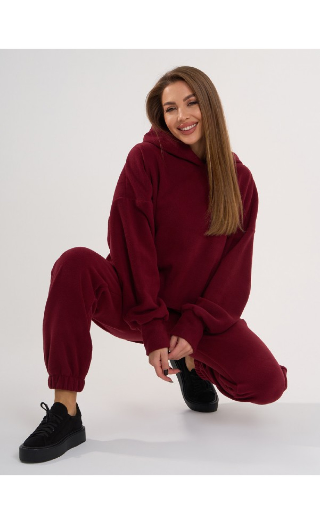 Жіночі спортивні костюми Issp