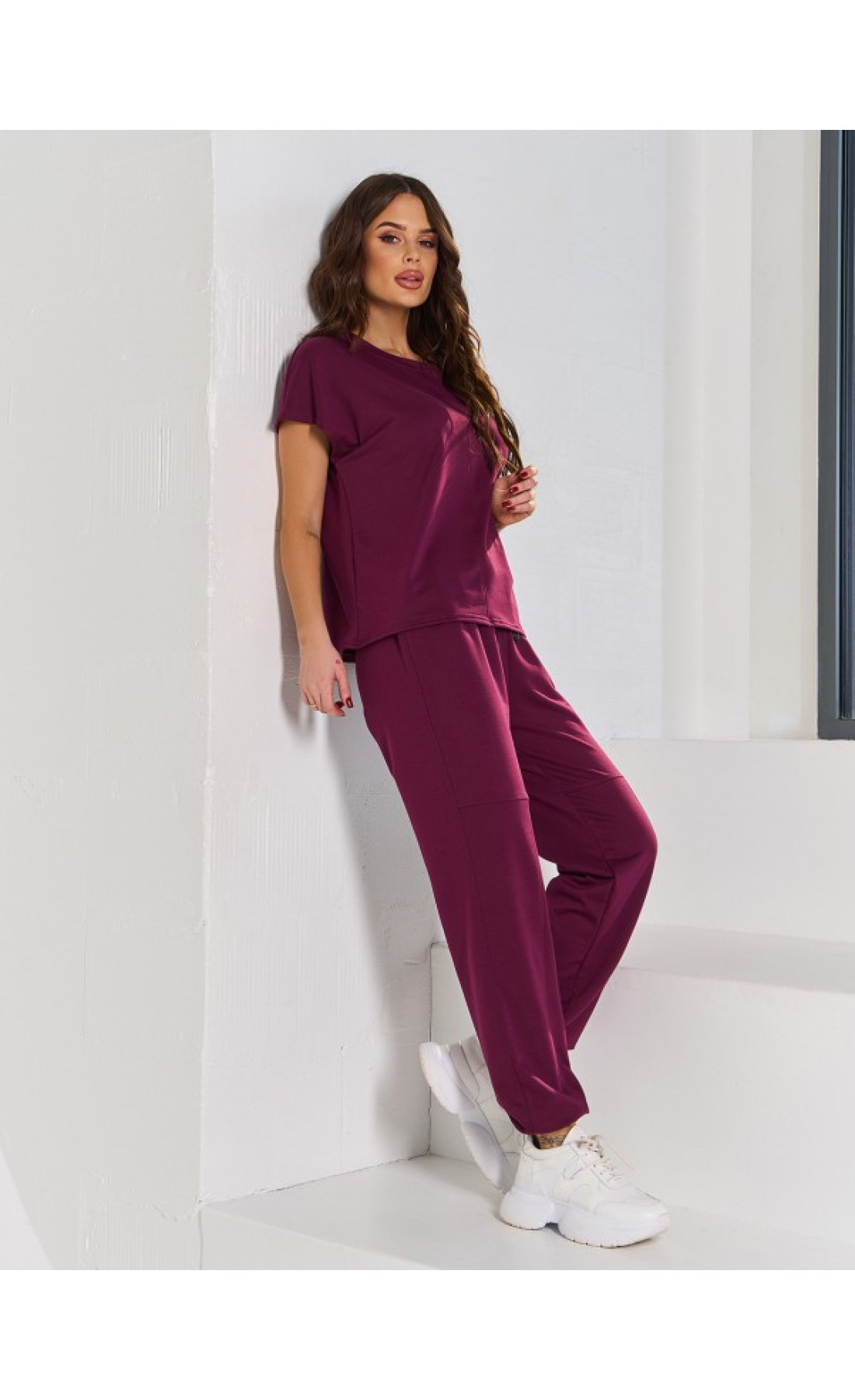 Жіночі спортивні костюми Issp