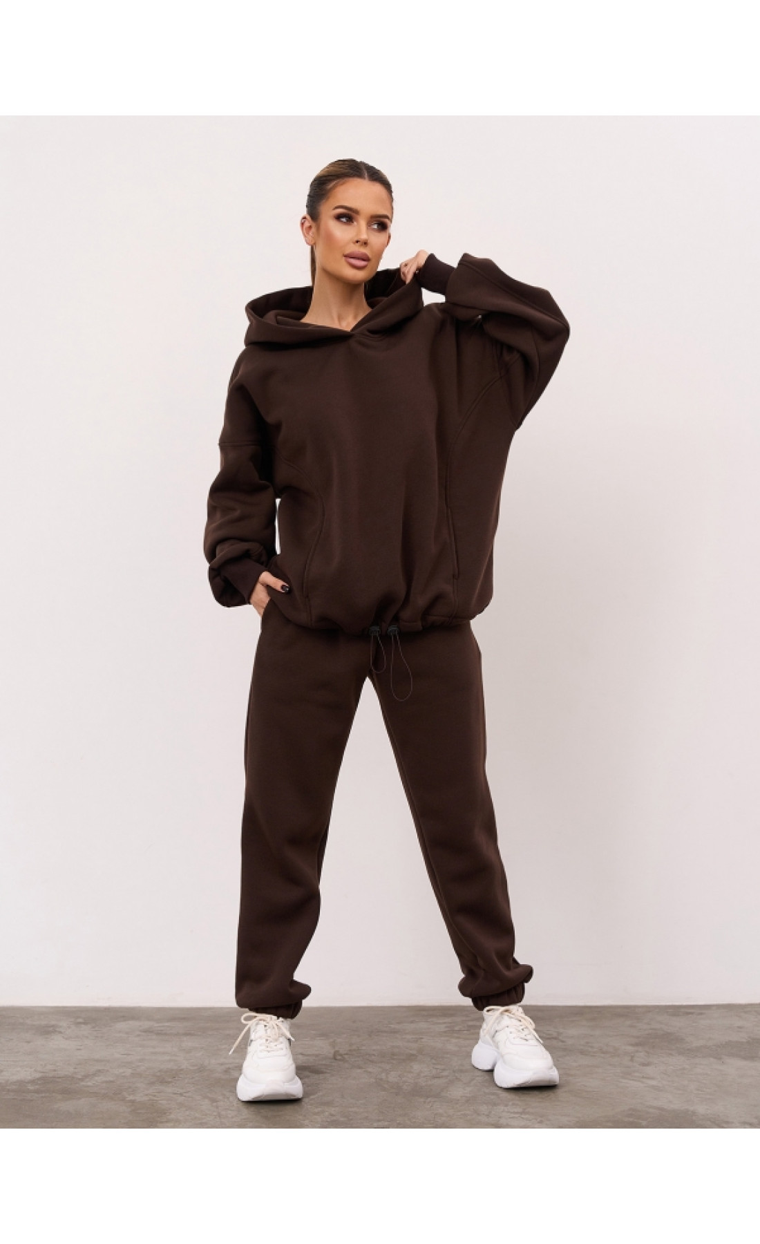 Жіночі спортивні костюми Issp