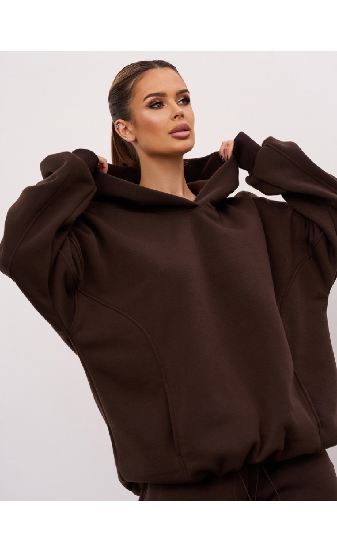 Жіночі спортивні костюми Issp