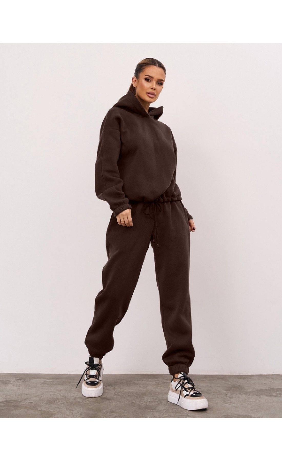 Жіночі спортивні костюми Issp