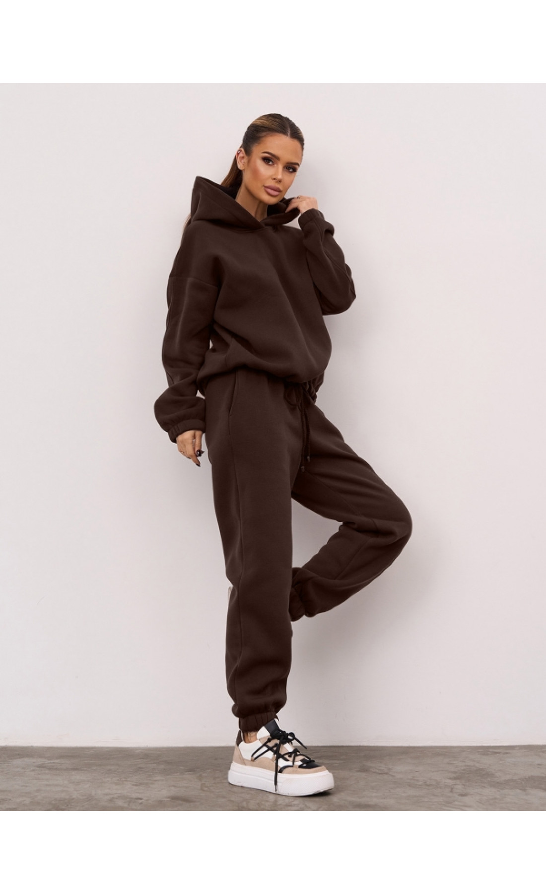 Жіночі спортивні костюми Issp