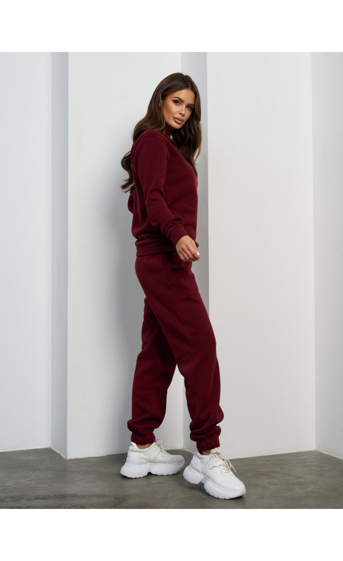 Жіночі спортивні костюми Issp