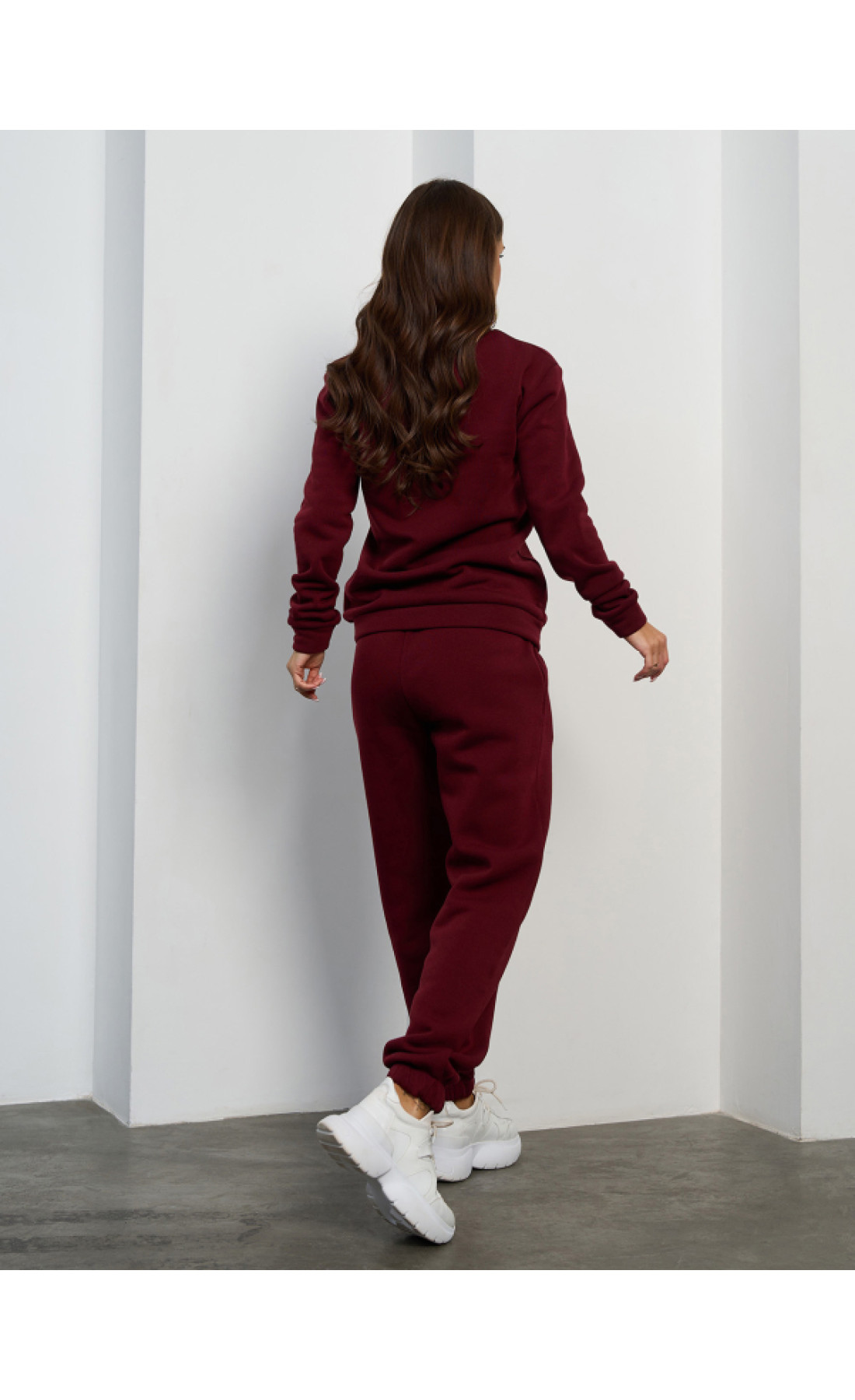 Жіночі спортивні костюми Issp