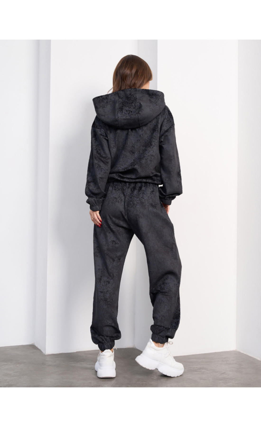 Жіночі спортивні костюми Issp