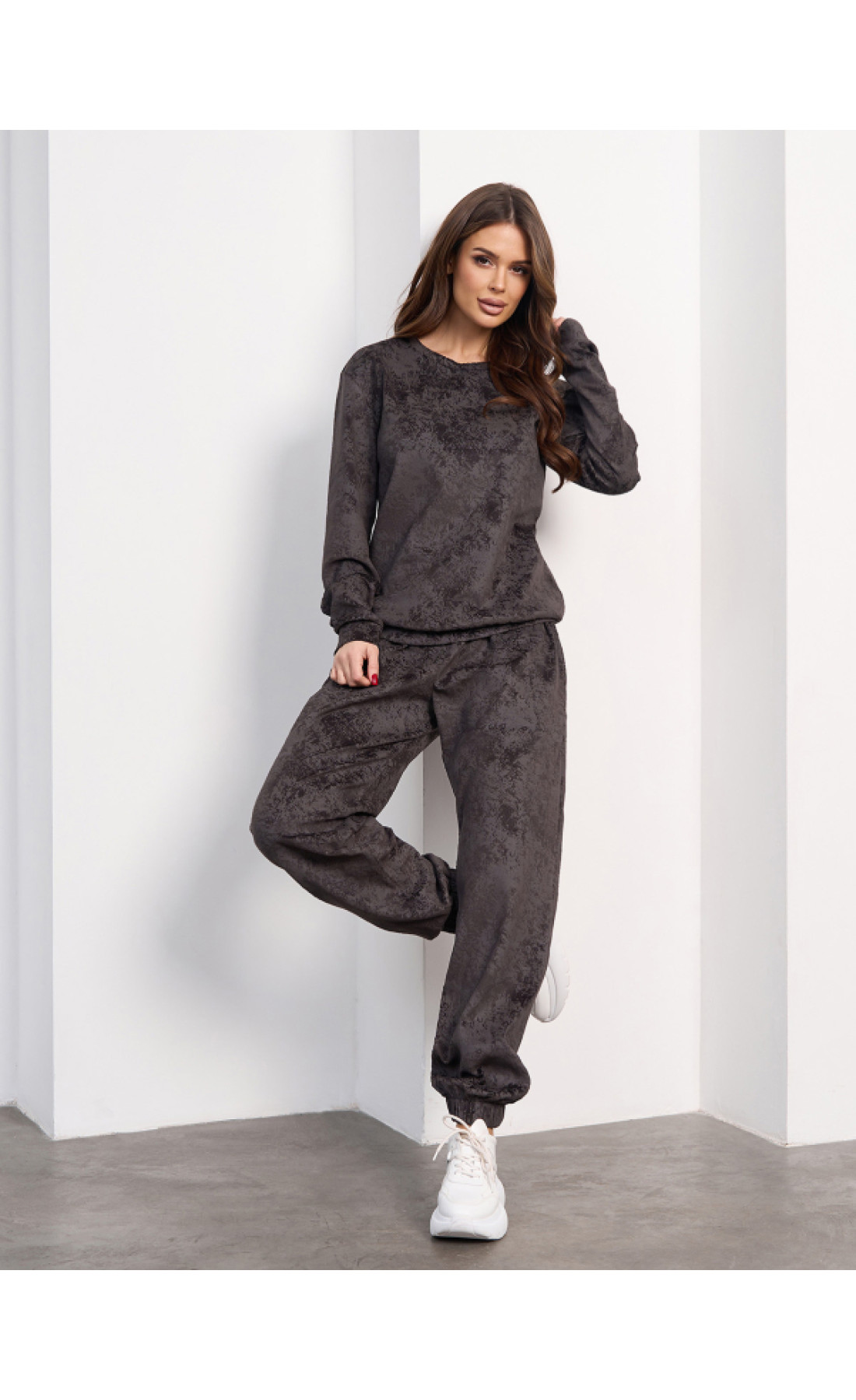 Жіночі спортивні костюми Issp