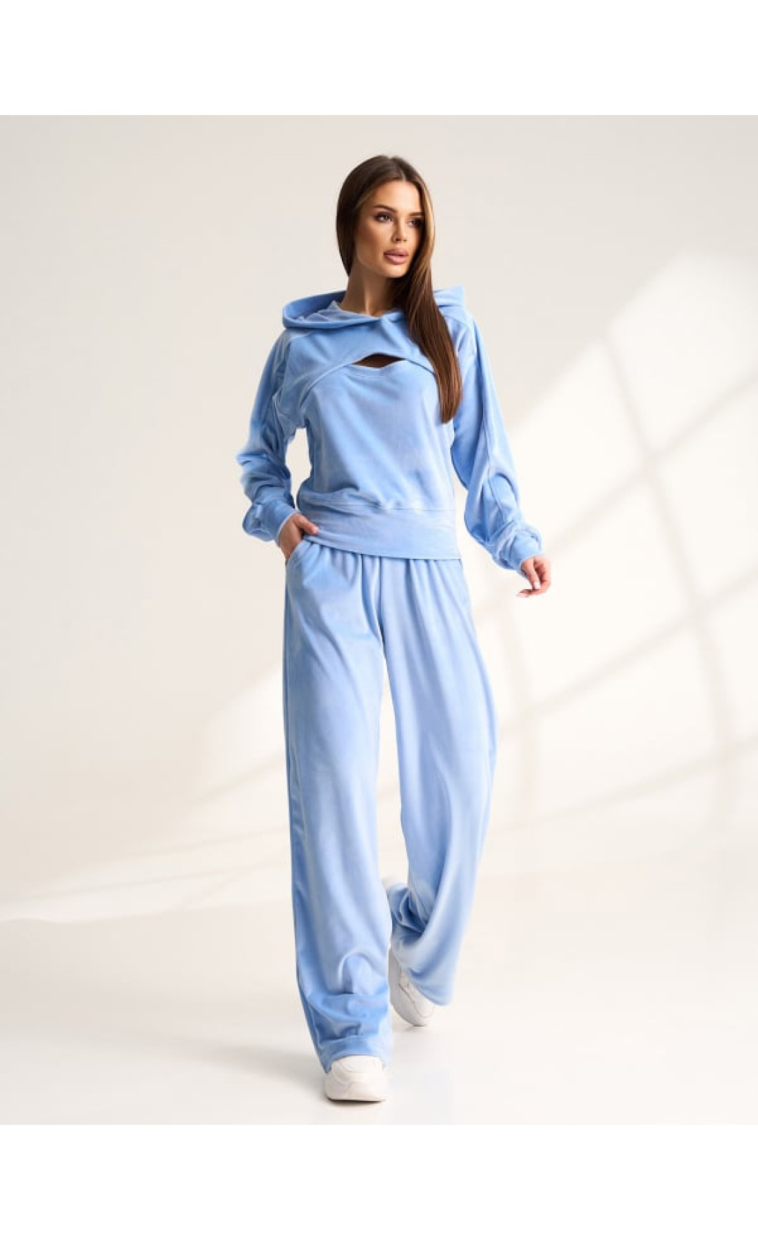 Жіночі спортивні костюми Issp