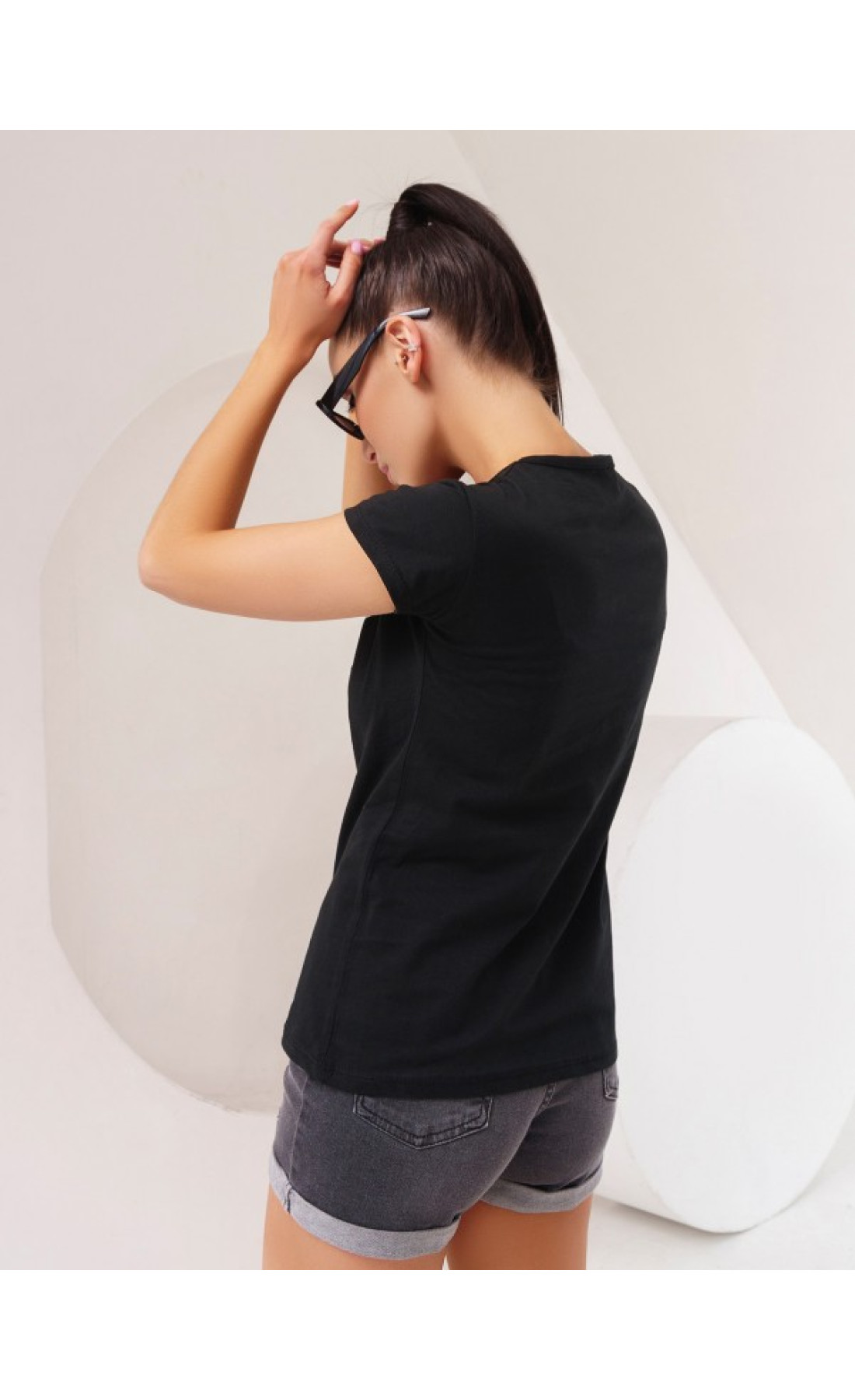 Жіноча футболка Issp