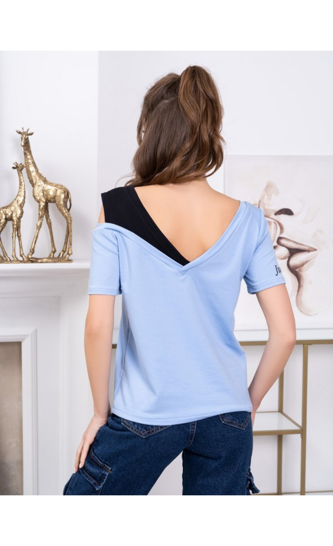 Жіноча футболка Issp