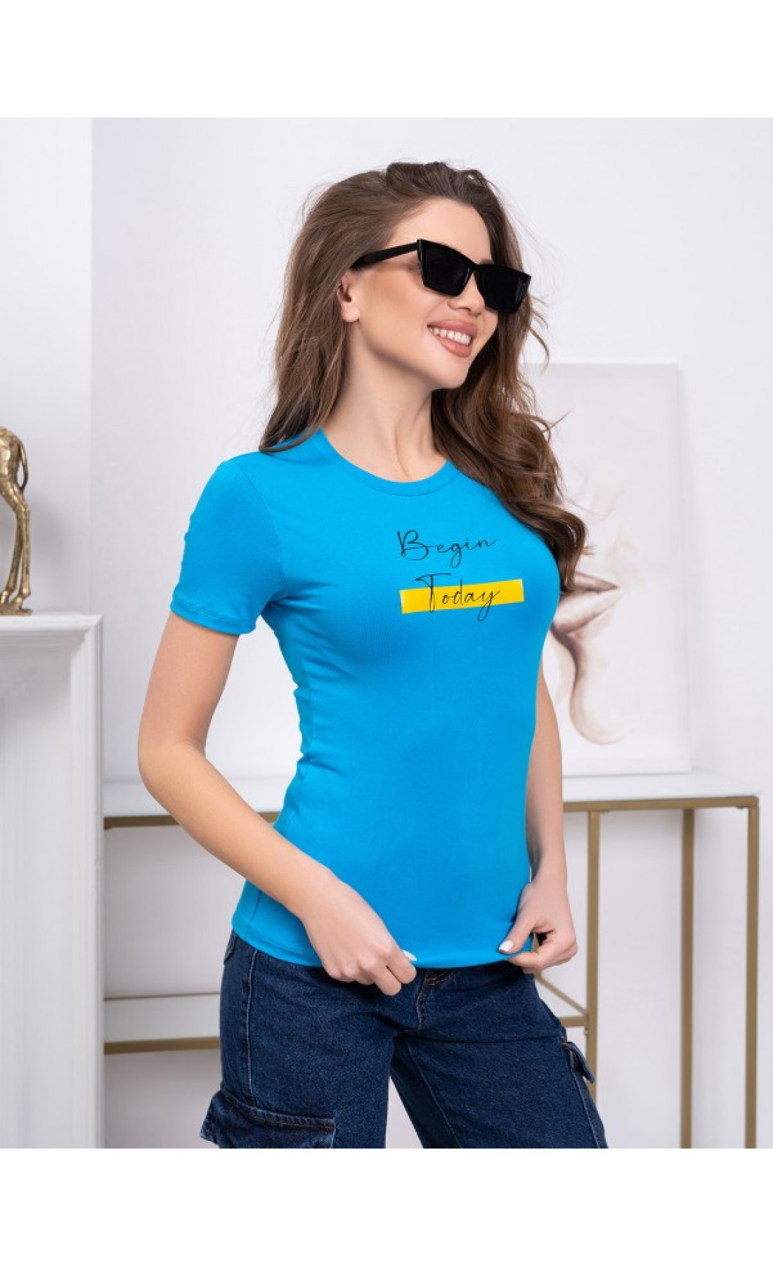 Жіноча футболка Issp