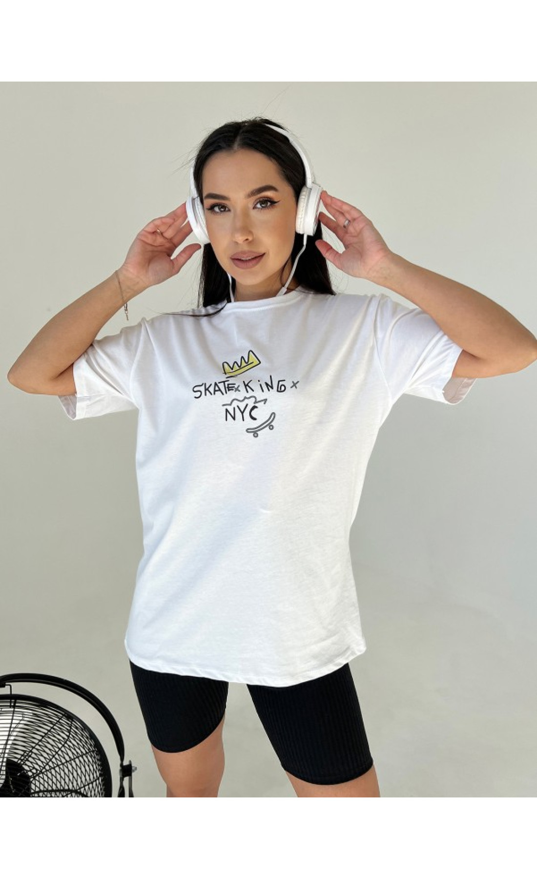 Жіноча футболка Issp