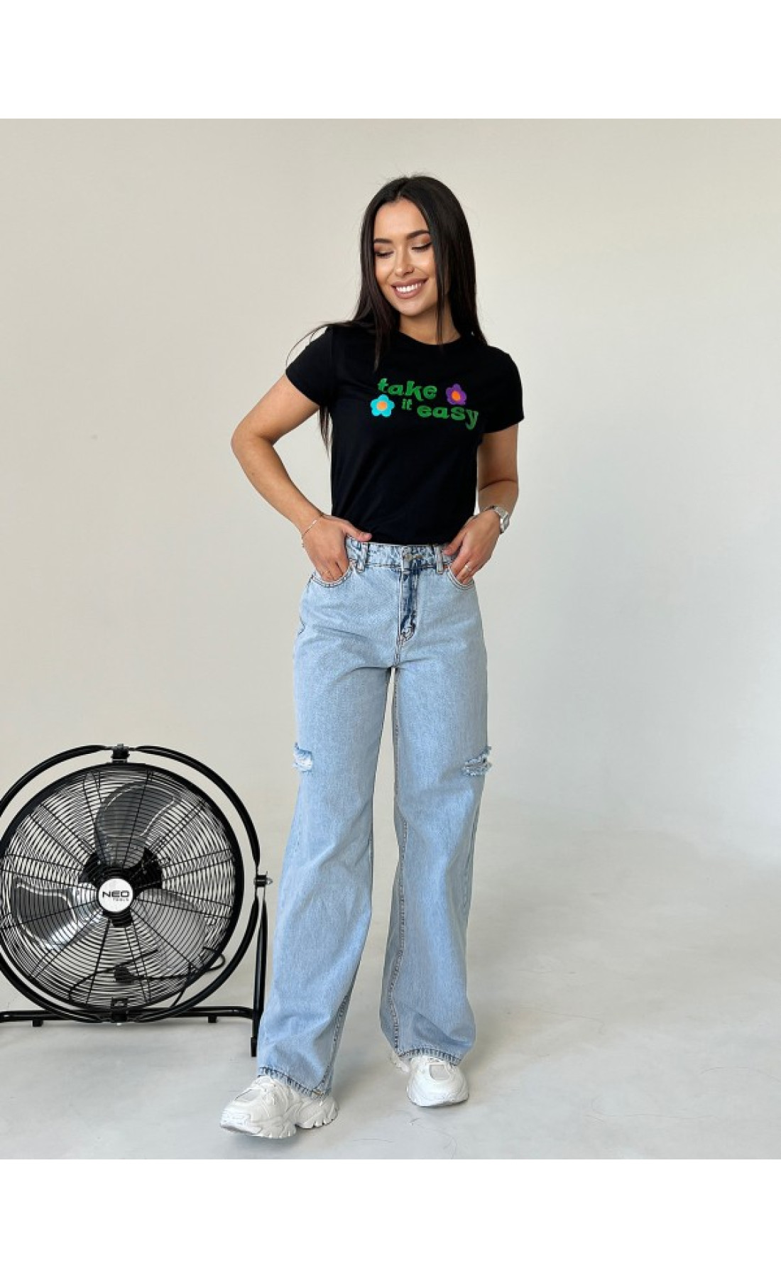 Жіноча футболка Issp