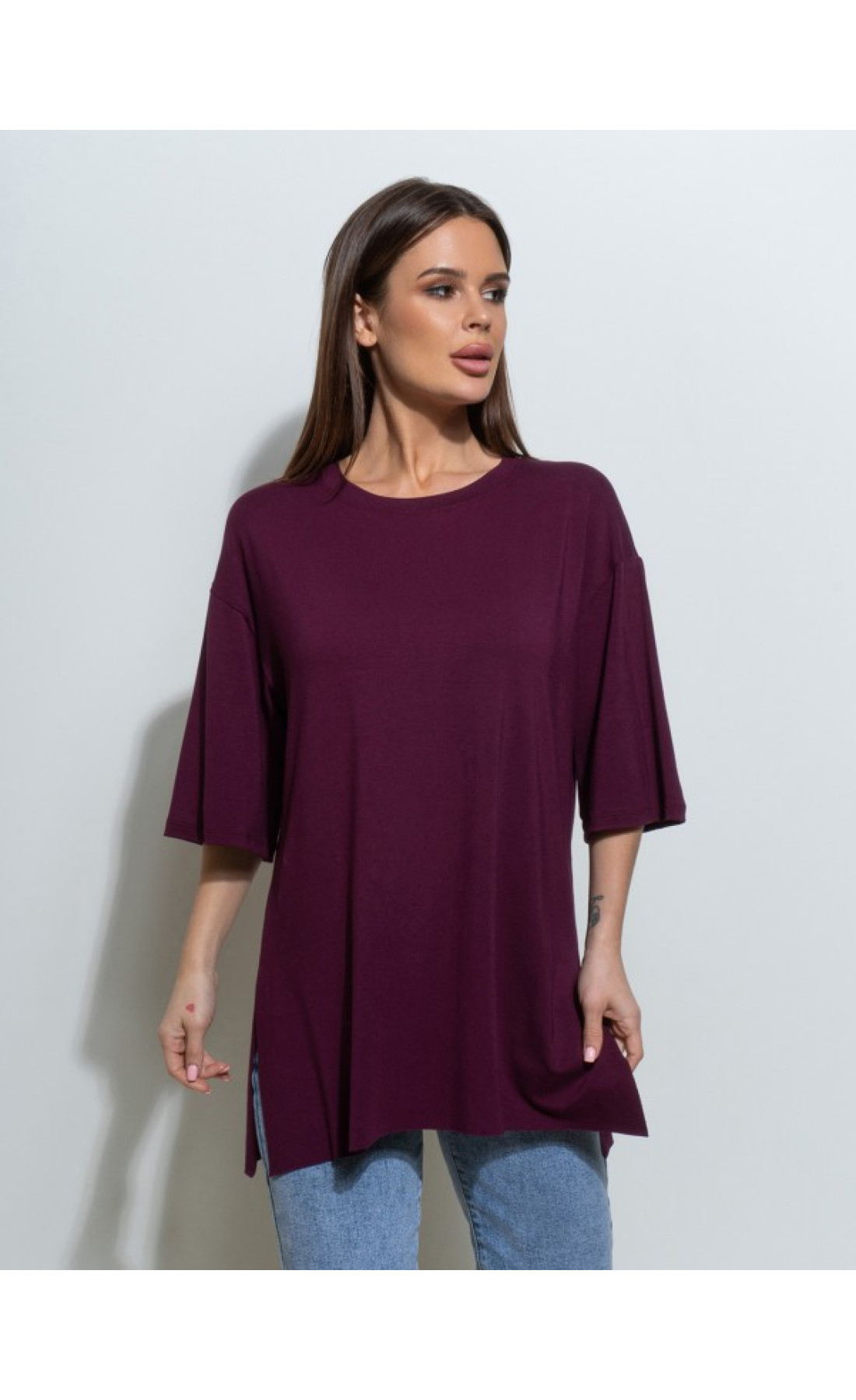 Жіноча футболка Issp