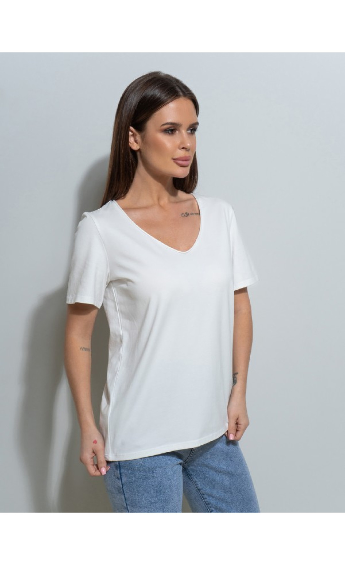 Жіноча футболка Issp