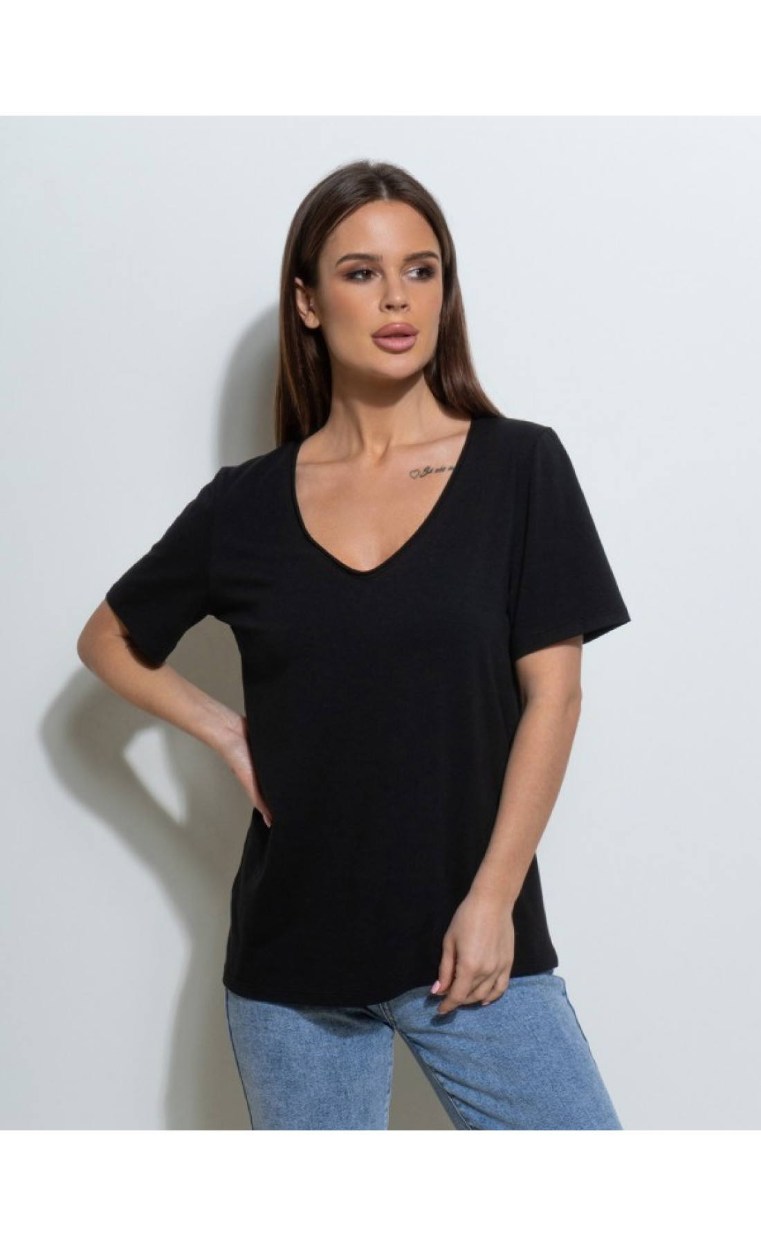 Жіноча футболка Issp