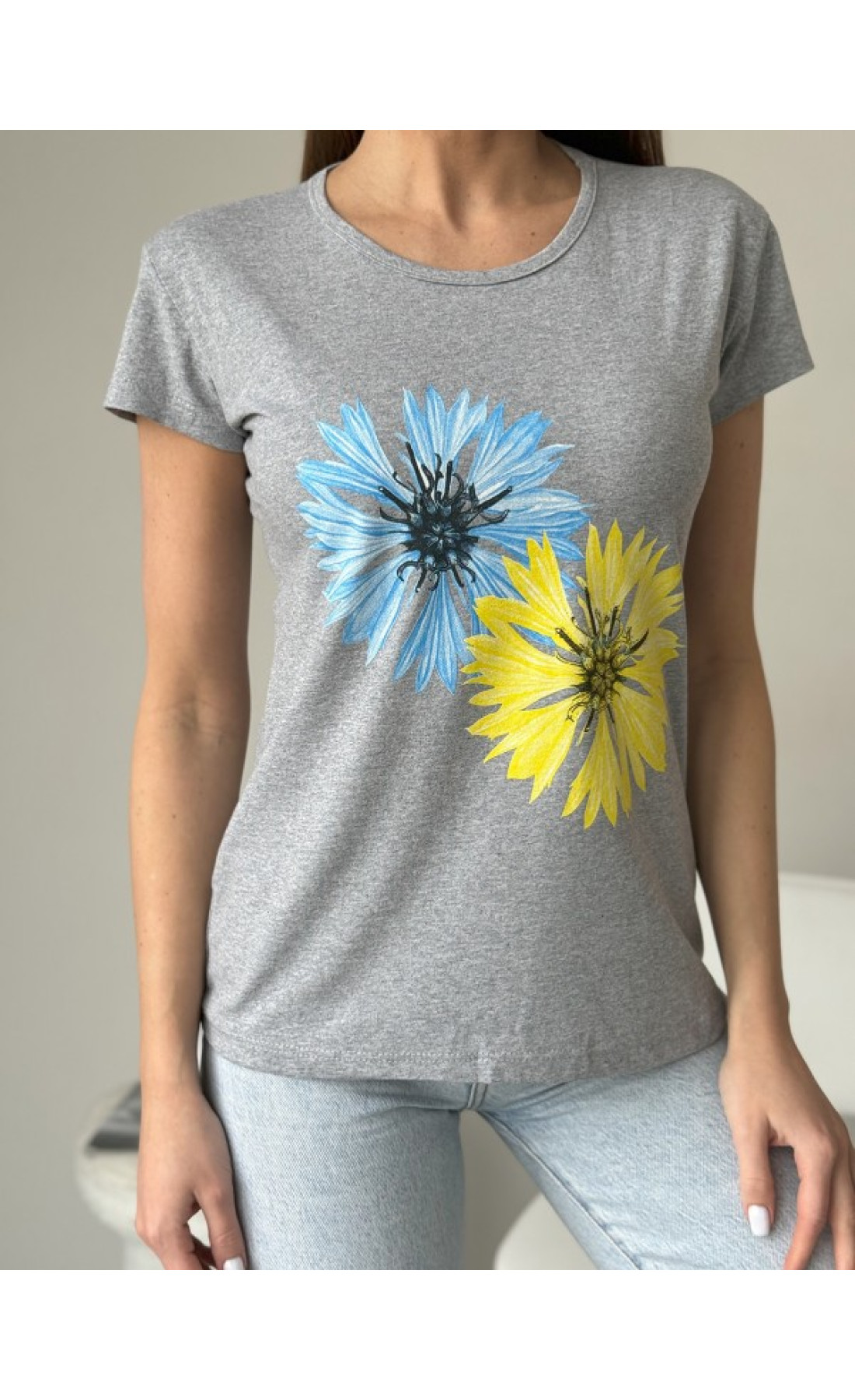 Жіноча футболка Issp