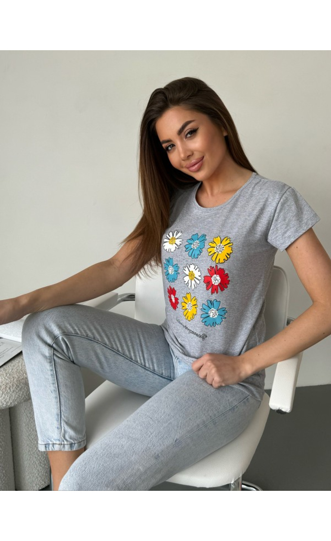 Жіноча футболка Issp