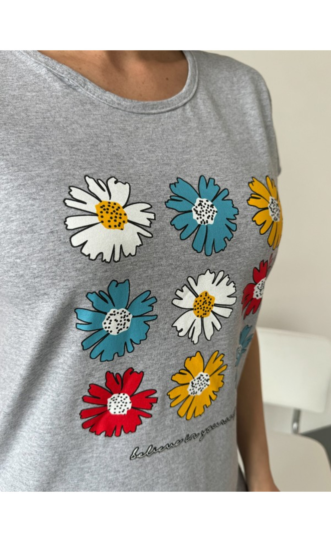 Жіноча футболка Issp