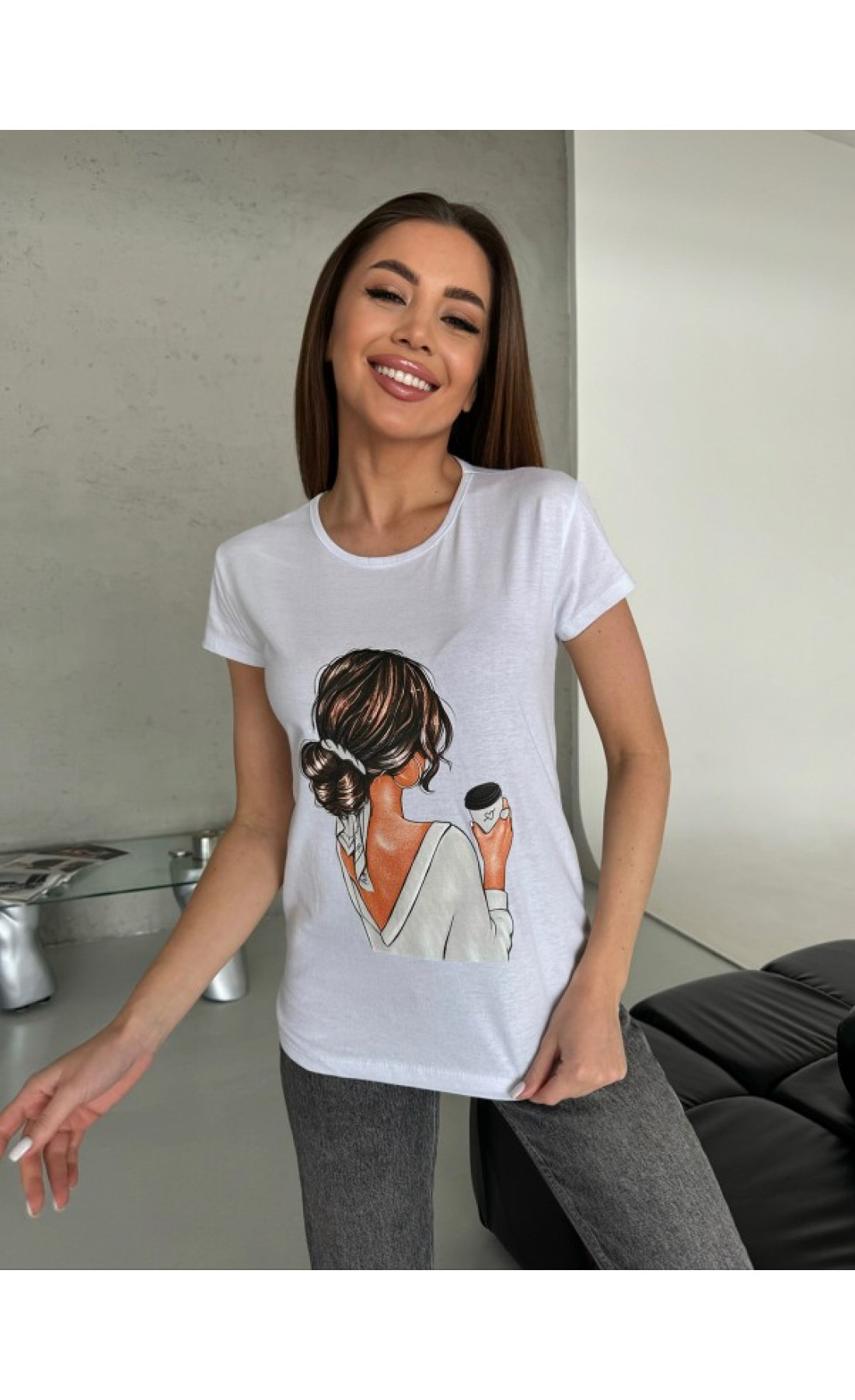 Жіноча футболка Issp