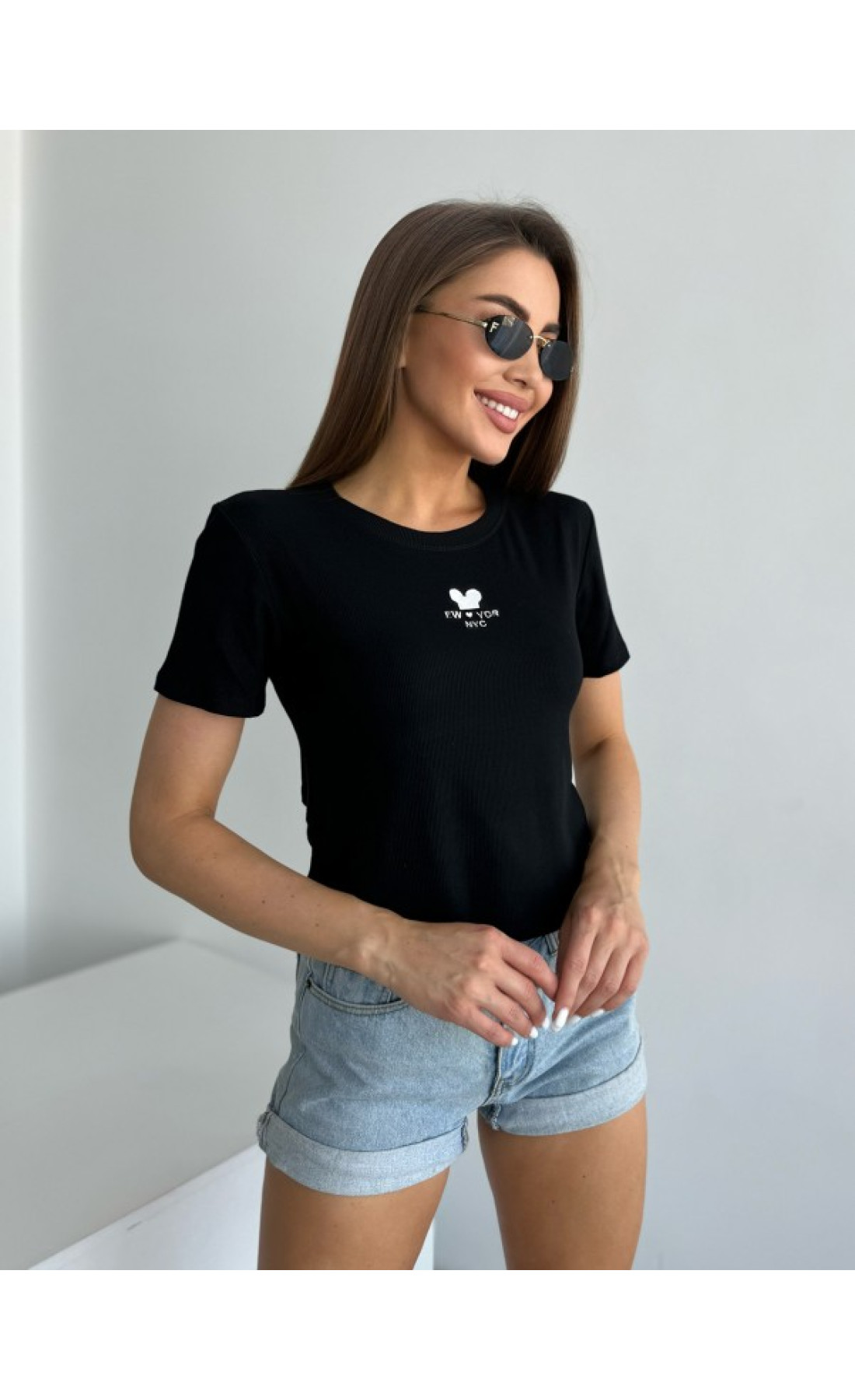 Жіноча футболка Issp