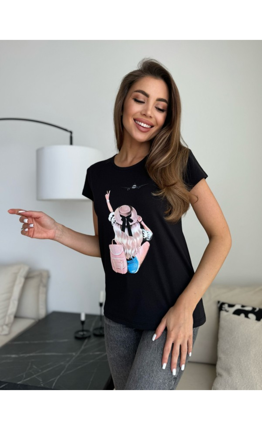 Жіноча футболка Issp