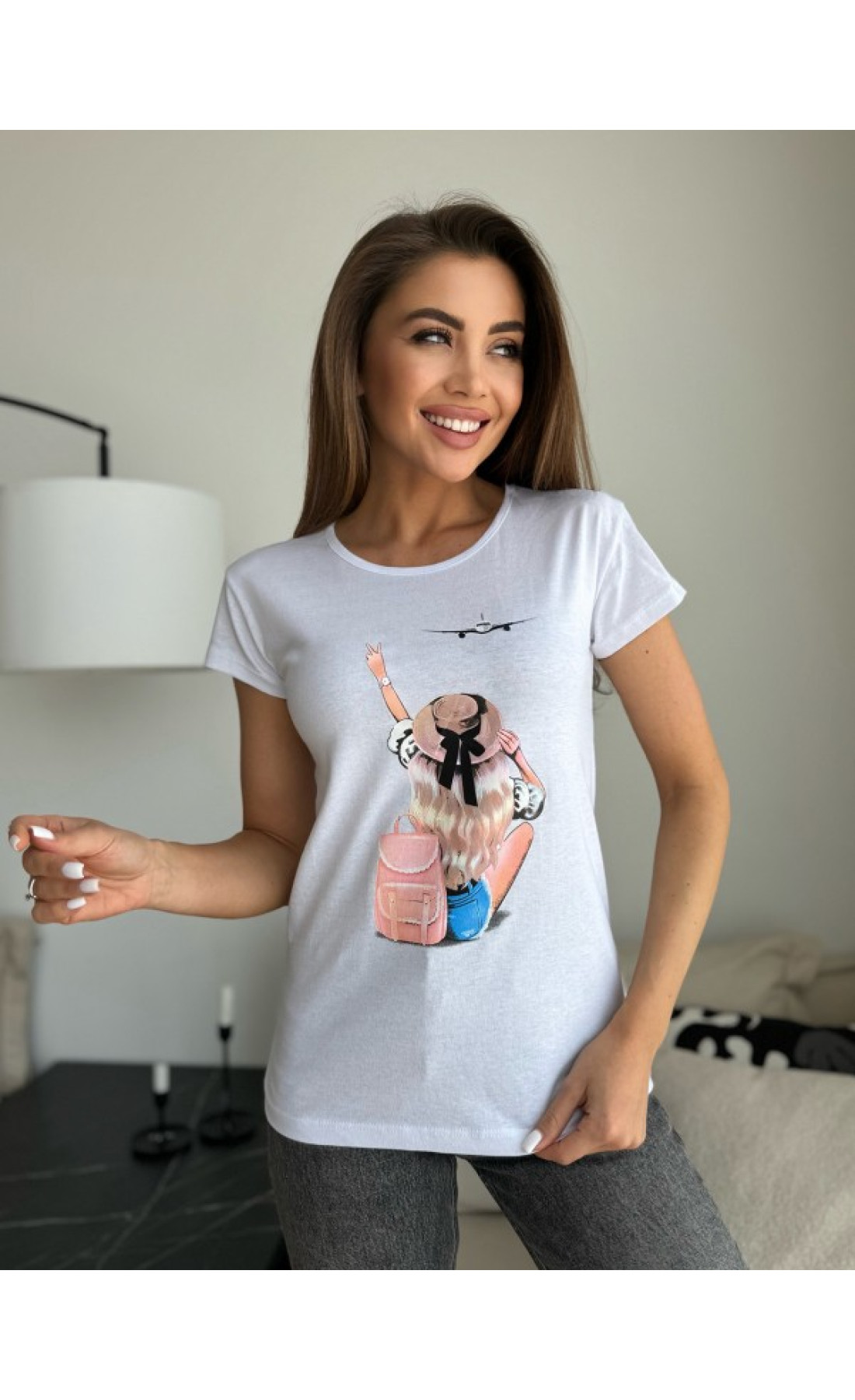 Жіноча футболка Issp