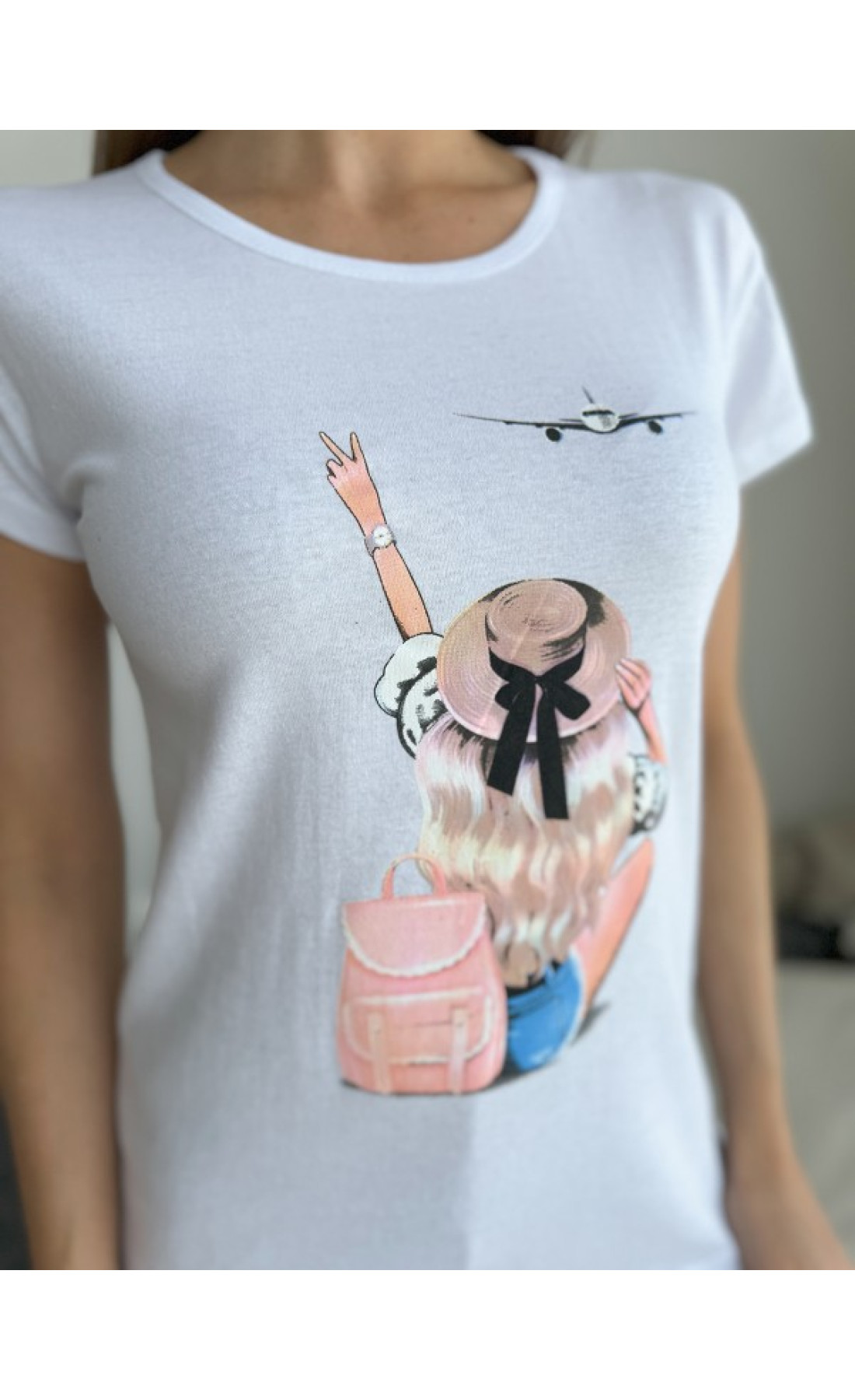 Жіноча футболка Issp